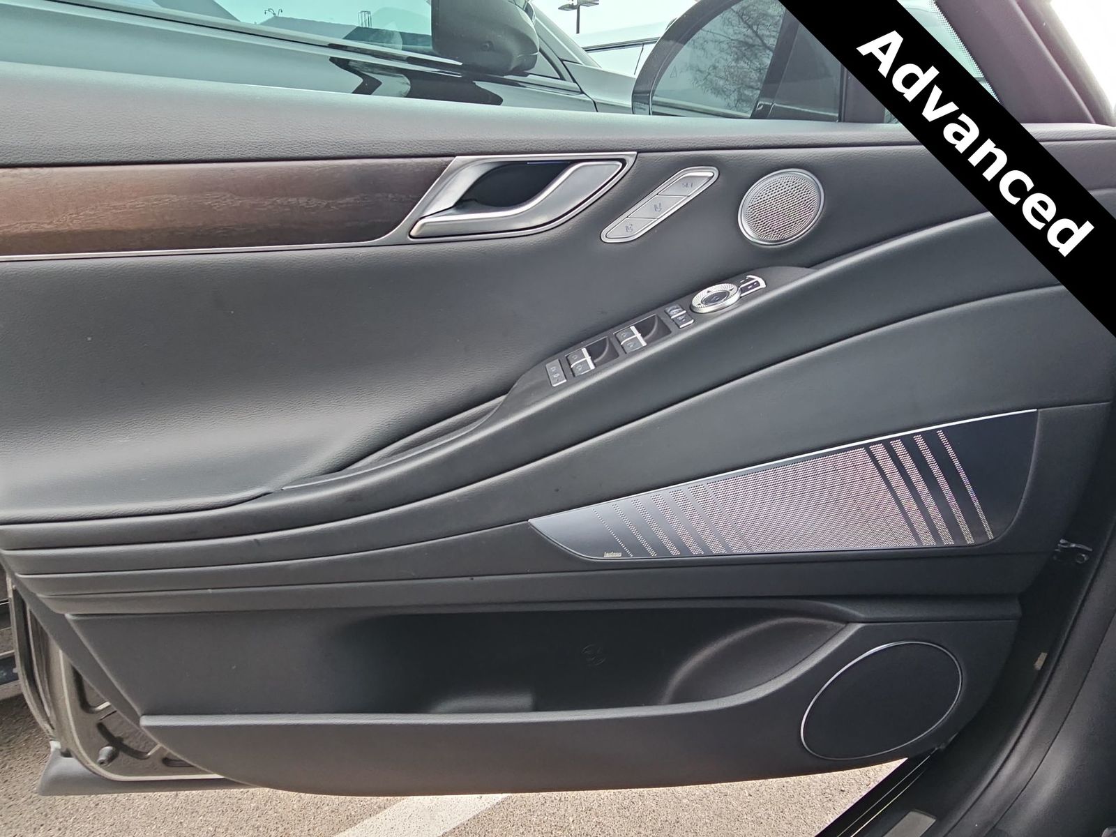 Thumbnail: 2024 Genesis G80 - 28