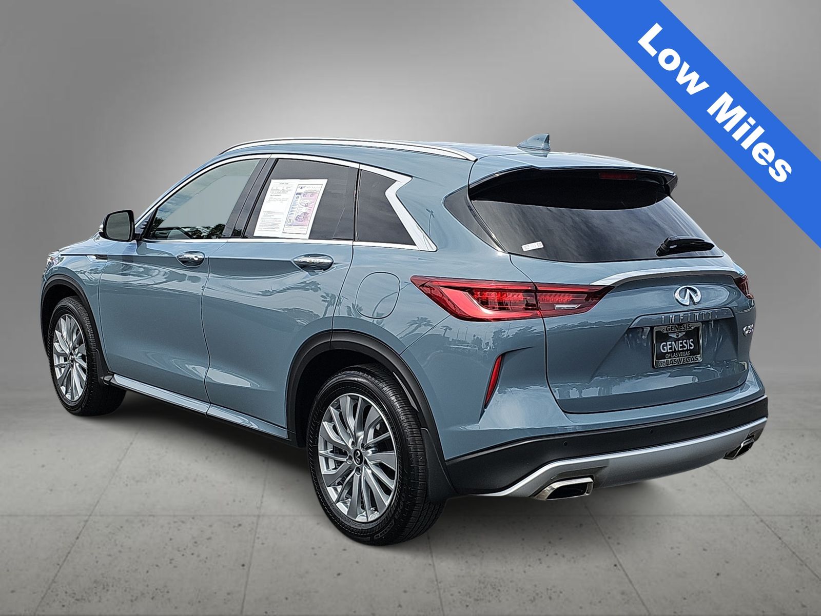 Thumbnail: 2023 INFINITI QX50 - 6