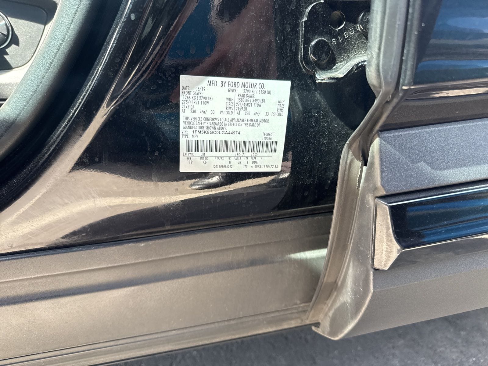 Thumbnail: 2020 Ford Explorer - 11