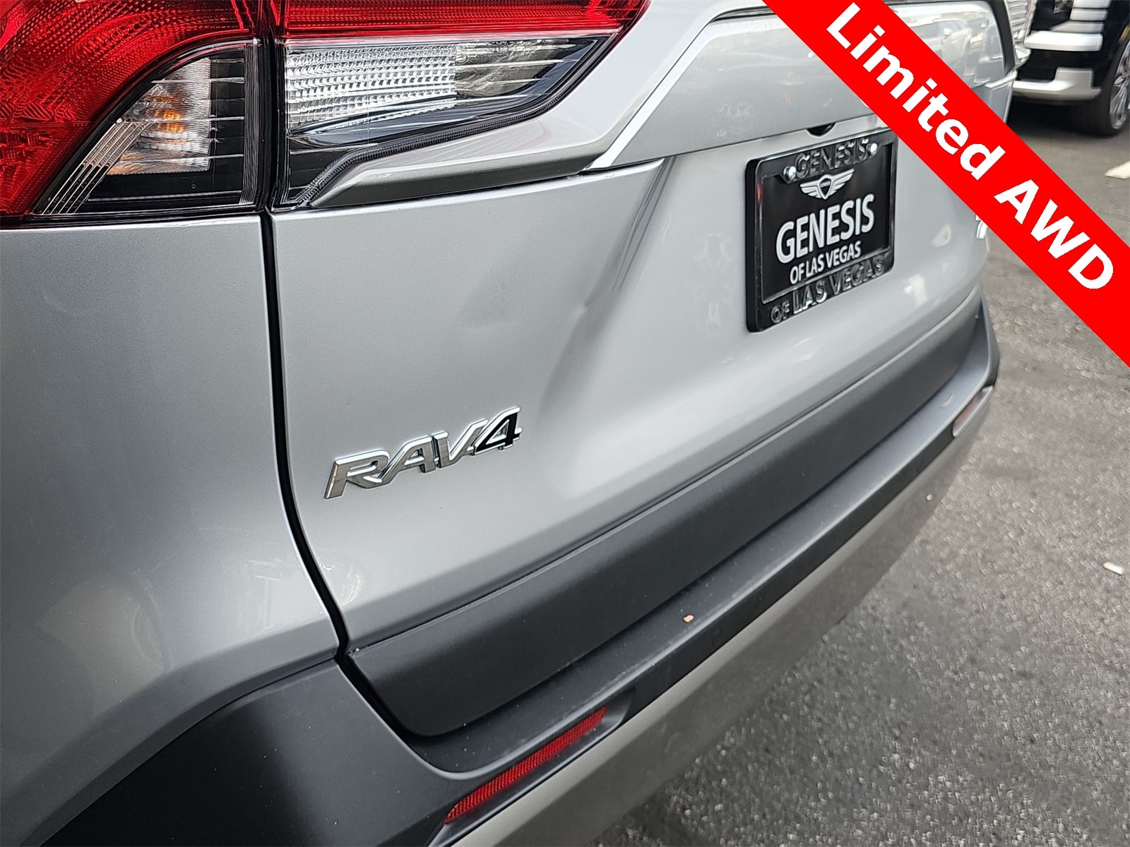 Thumbnail: 2024 Toyota RAV4 - 5