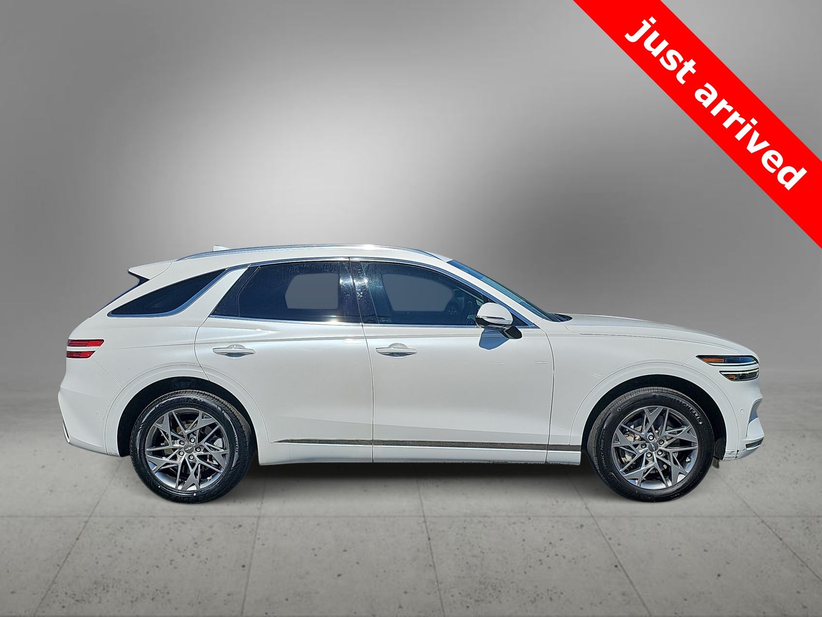 Thumbnail: 2023 Genesis GV70 - 9