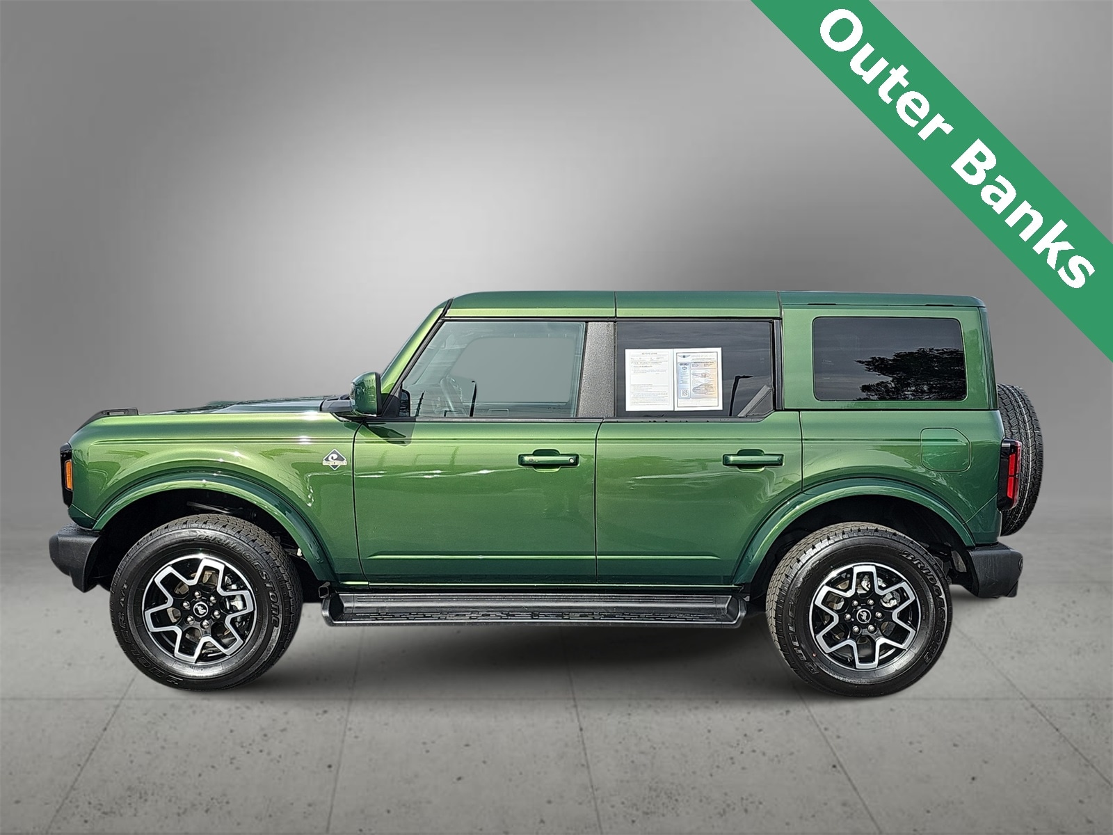 Thumbnail: 2025 Ford Bronco - 5