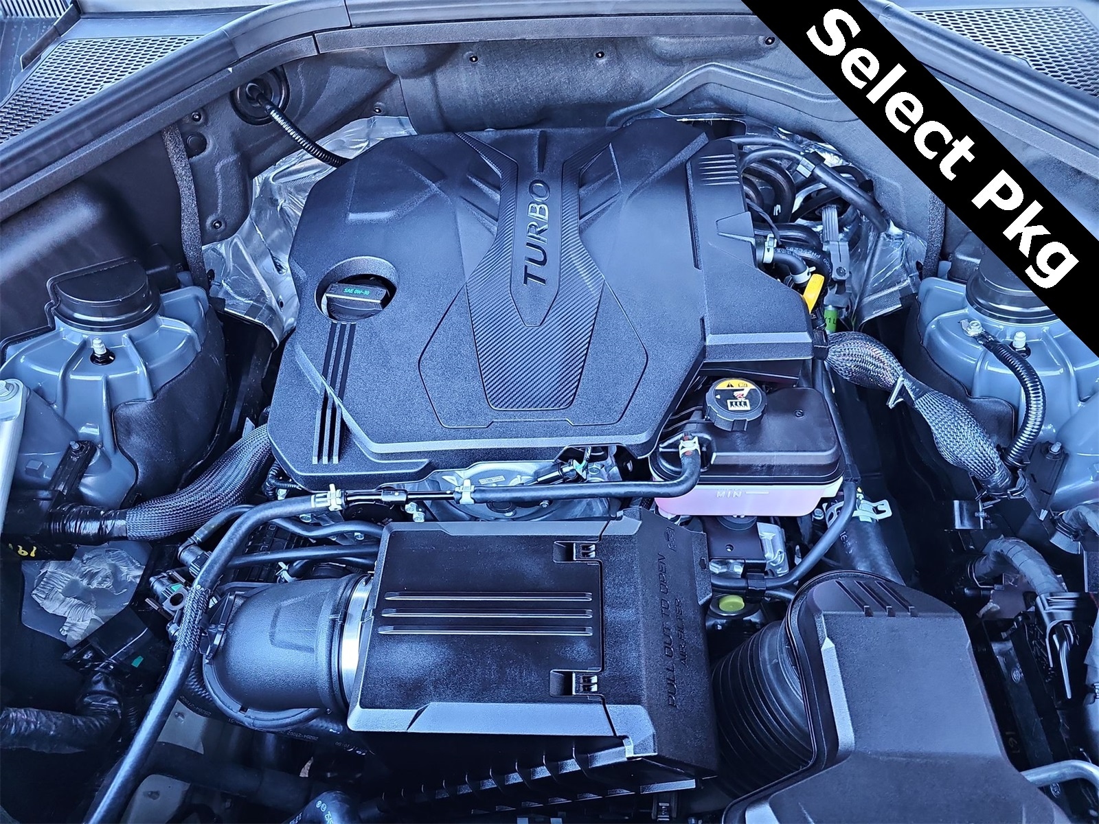 Thumbnail: 2025 Genesis GV80 - 13