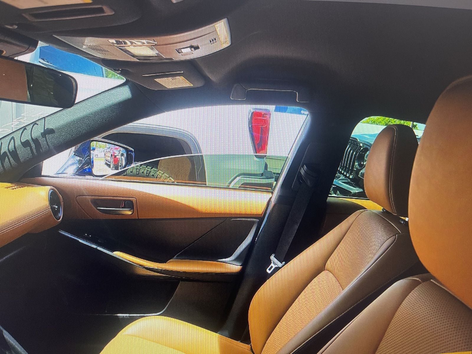 Thumbnail: 2025 Lexus IS - 16