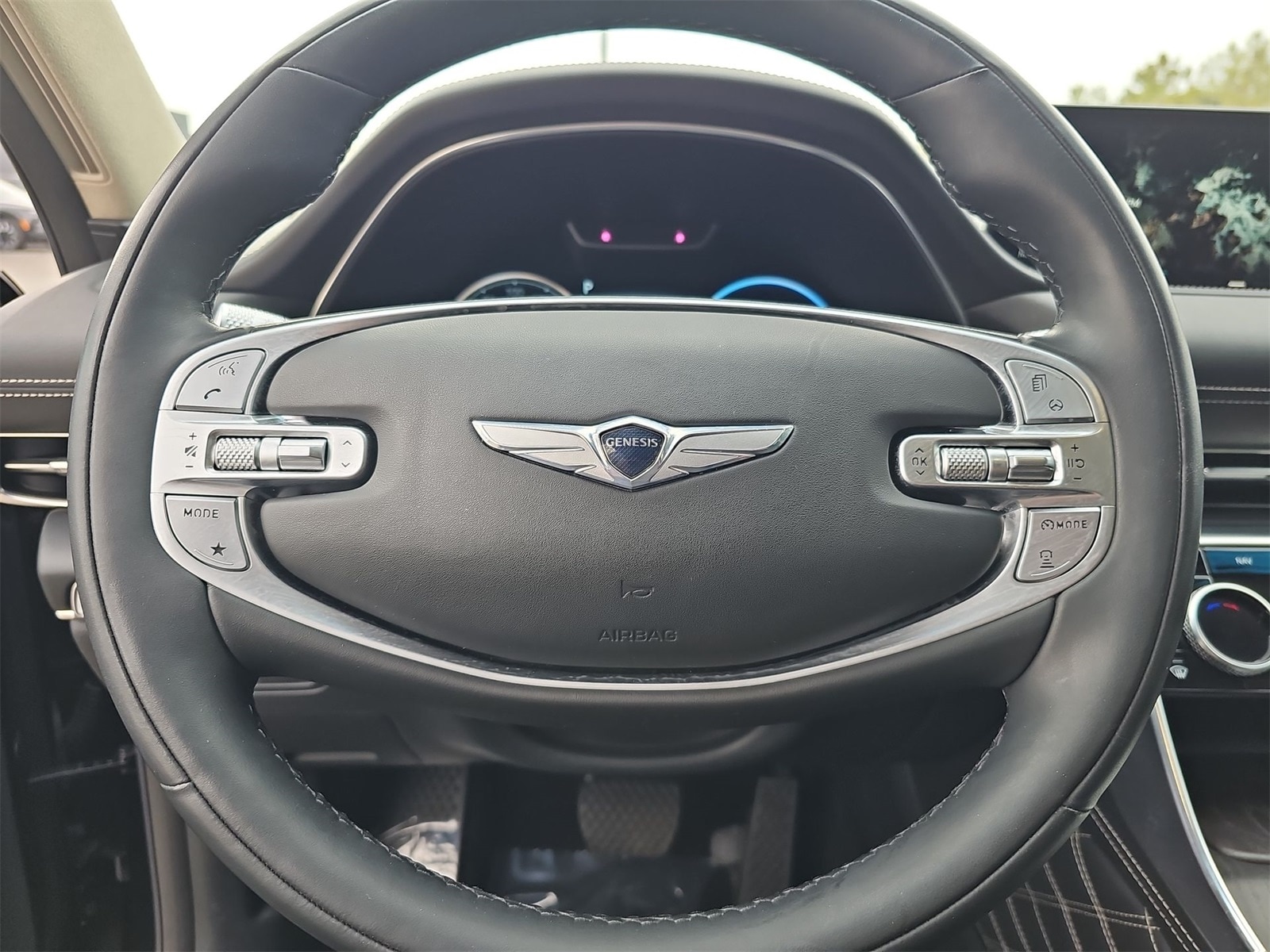 Thumbnail: 2021 Genesis GV80 - 19