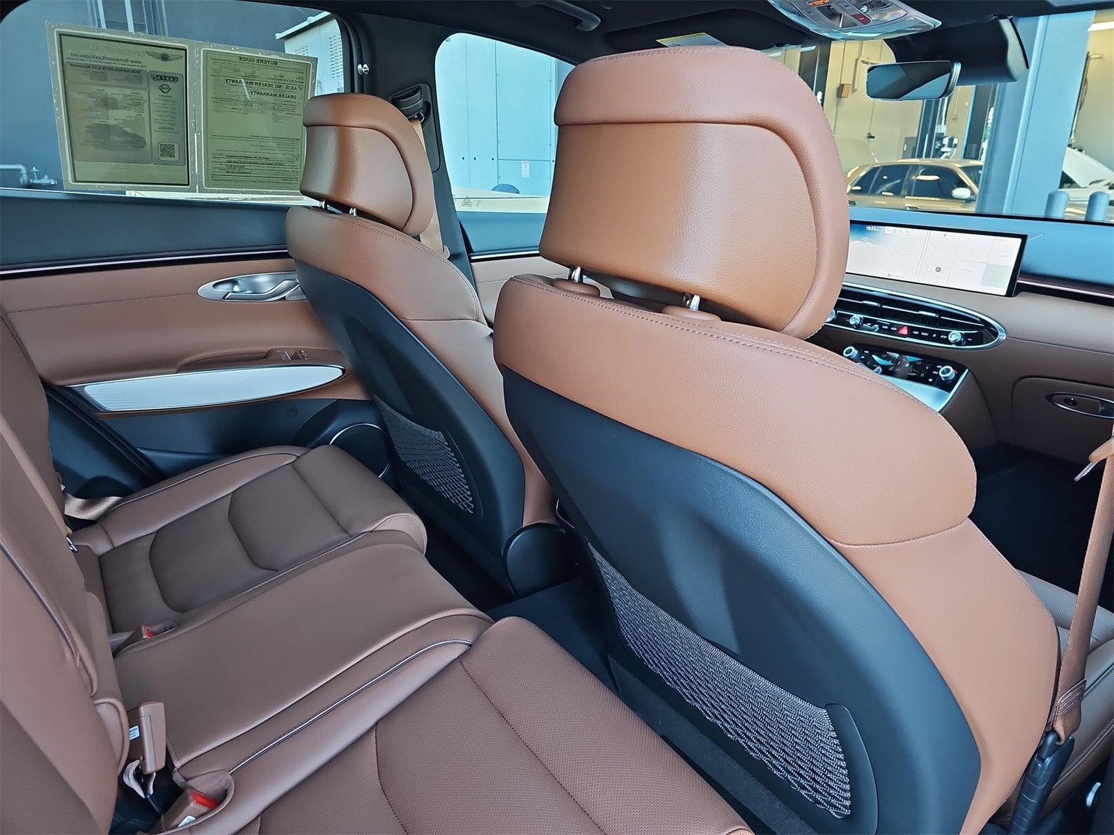 Thumbnail: 2026 Genesis GV70 - 16