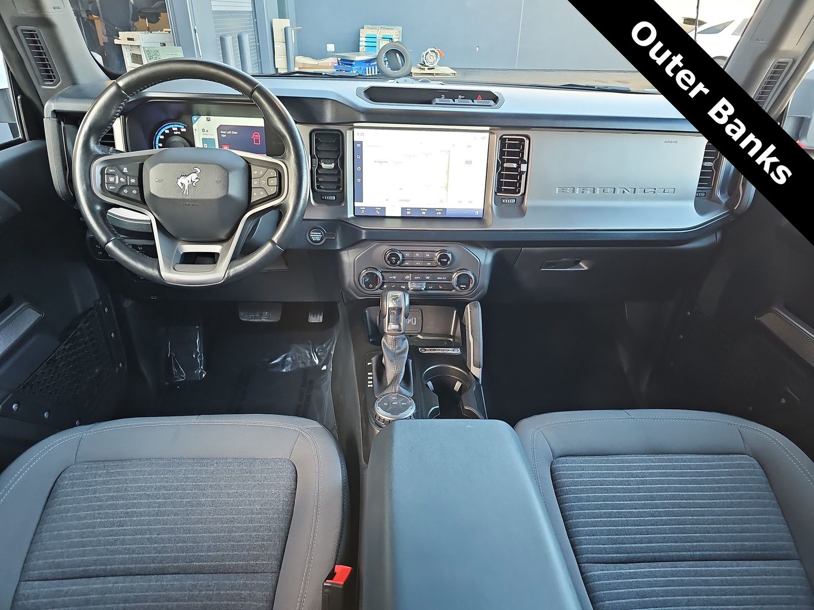 Thumbnail: 2023 Ford Bronco - 14