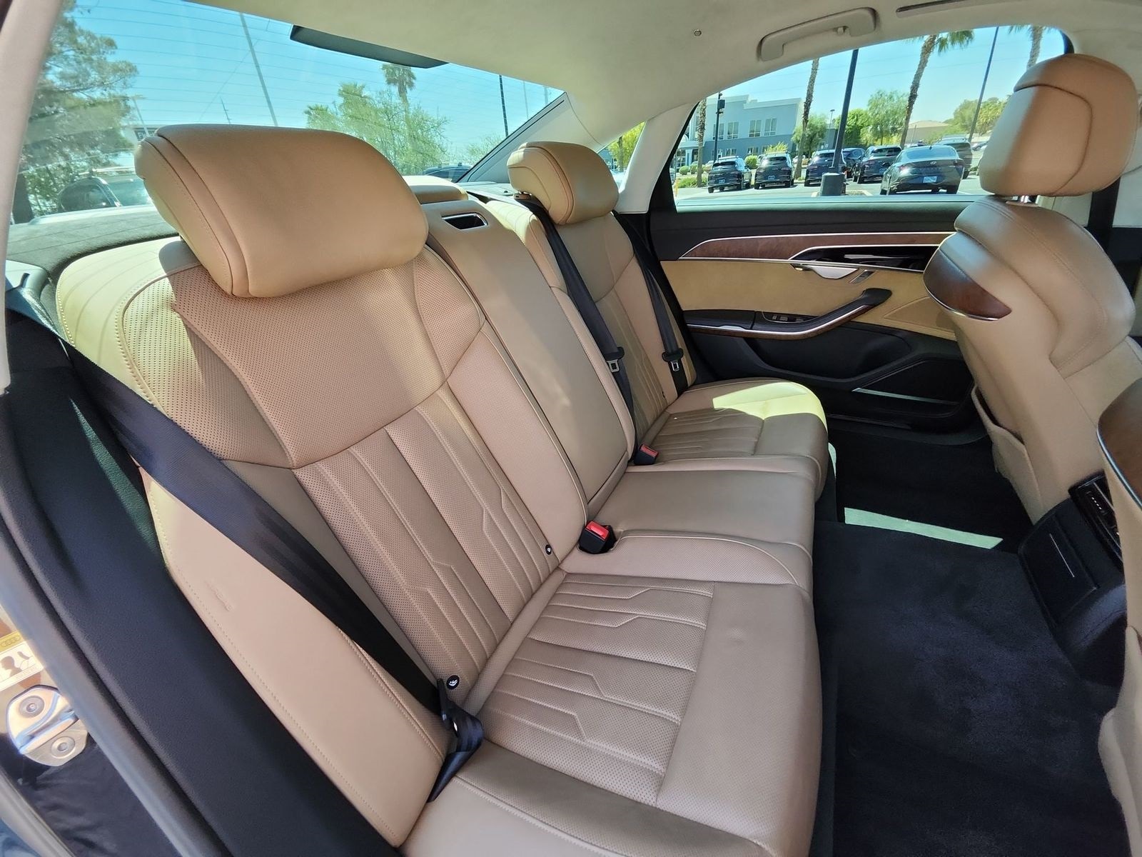Thumbnail: 2019 Audi A8 - 18