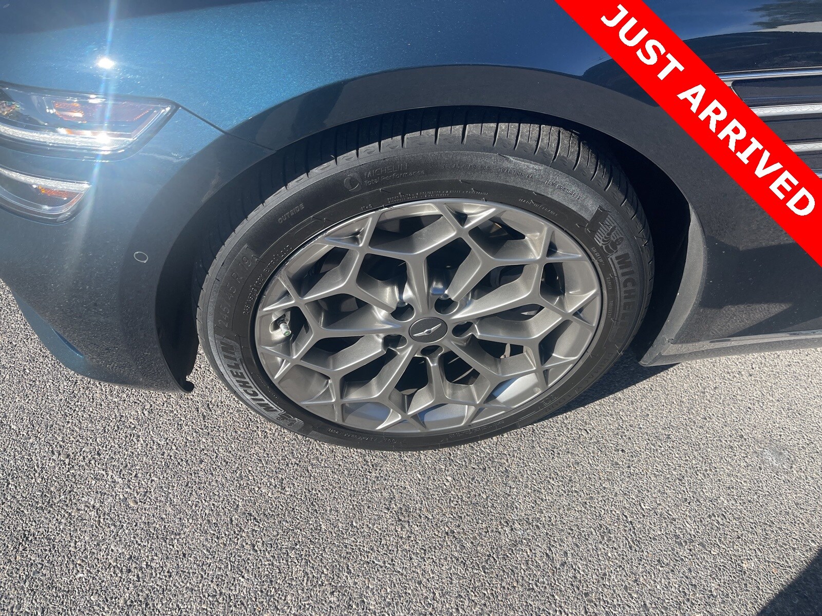 2022 Genesis G80 2.5T photo 3