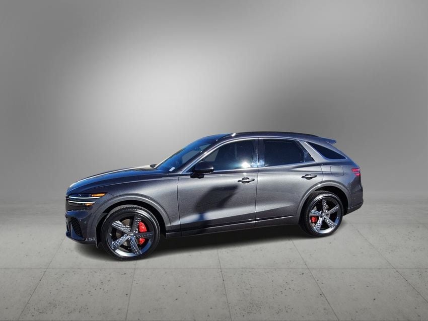 Thumbnail: 2022 Genesis GV70 - 4