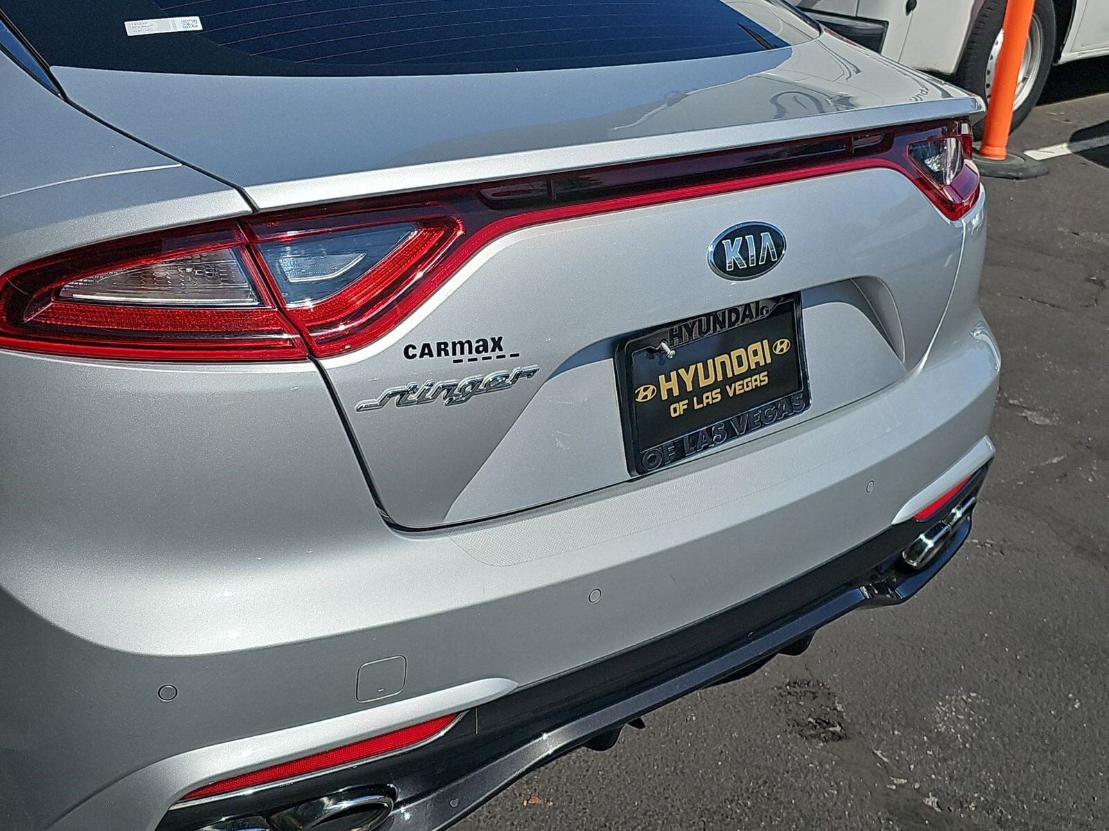 Thumbnail: 2018 Kia Stinger - 12