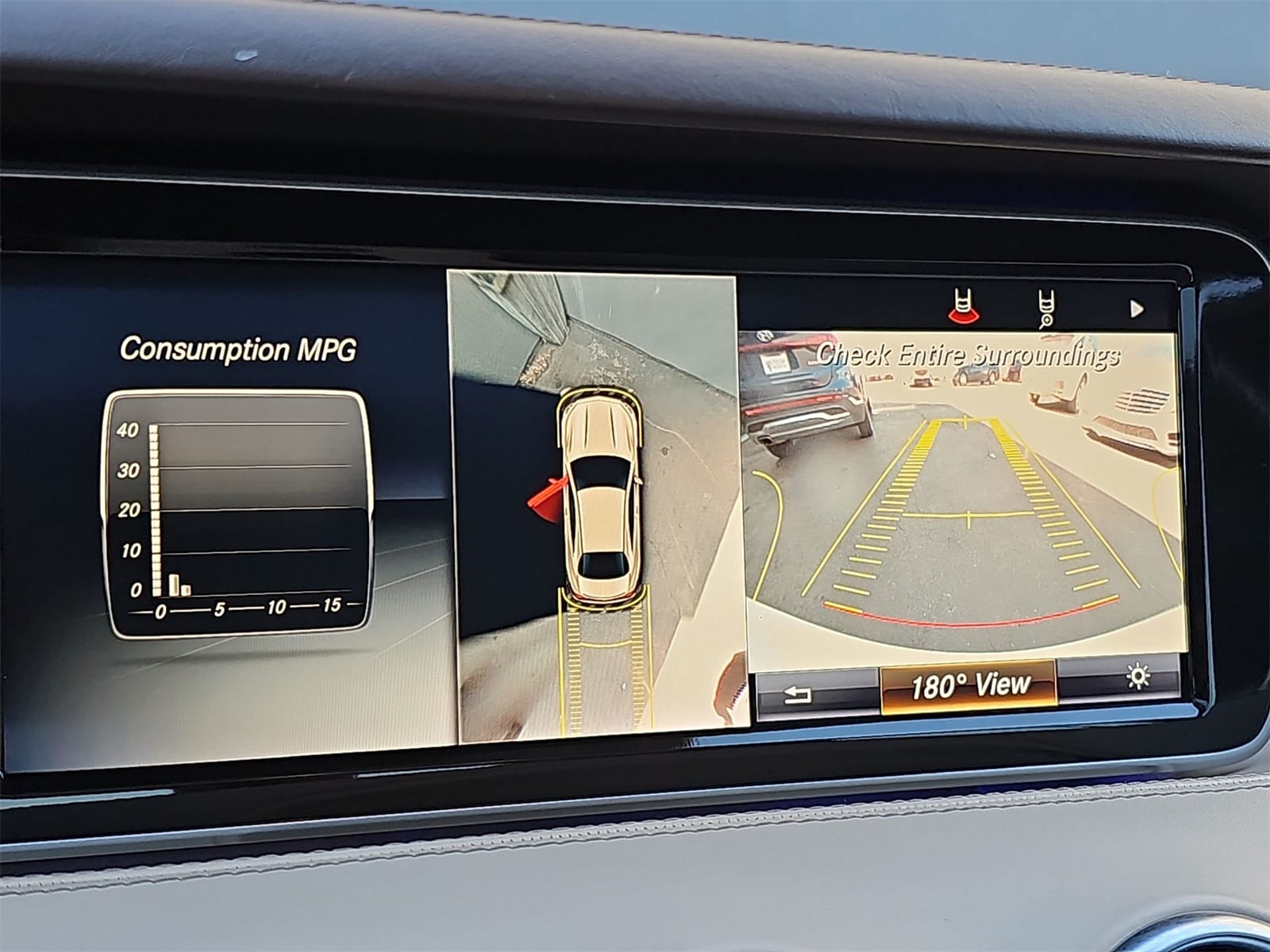 Thumbnail: 2015 Mercedes-Benz S-Class - 25