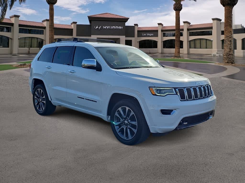 2017 Jeep Grand Cherokee Overland photo 2