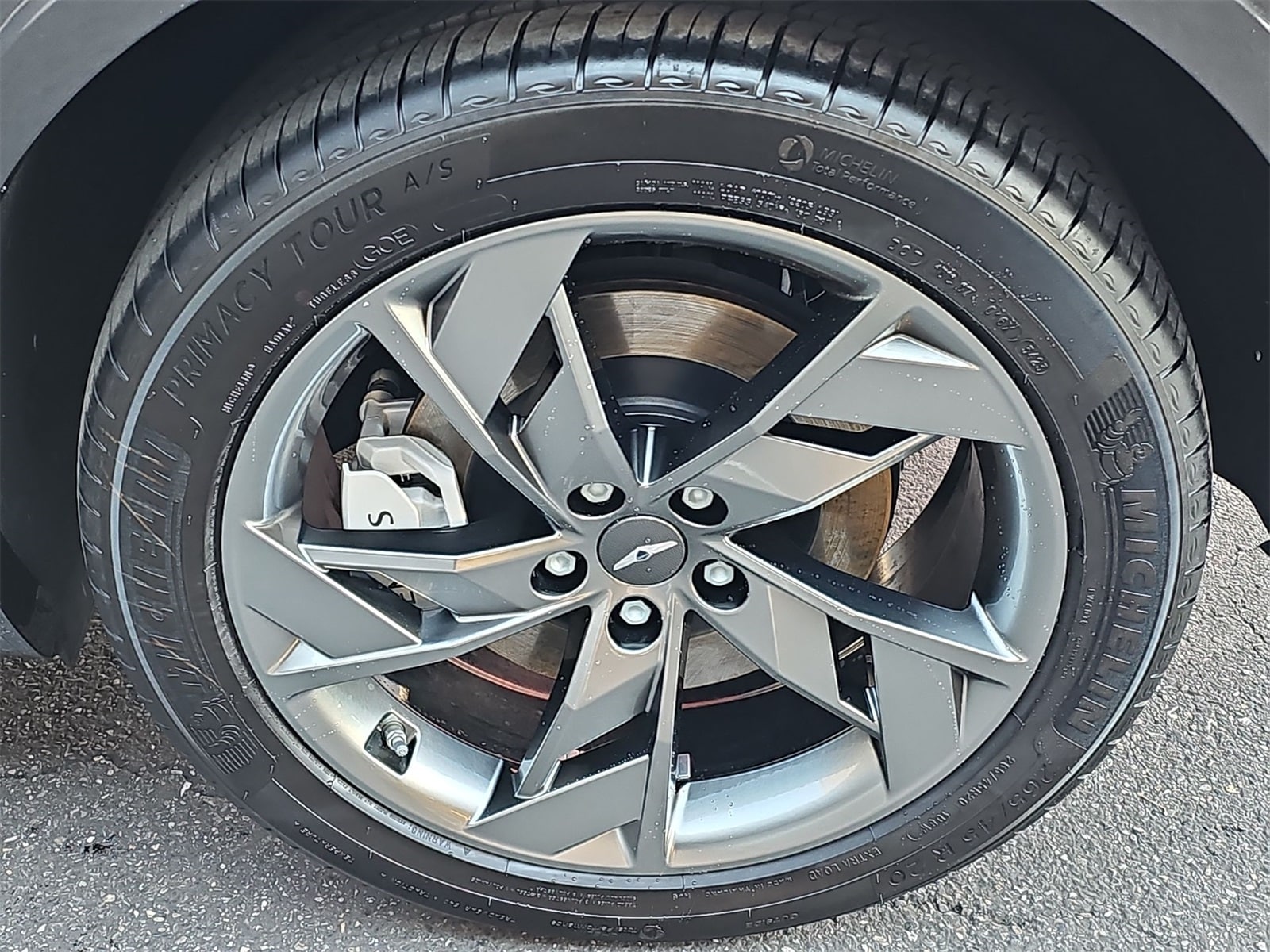 Thumbnail: 2025 Genesis GV70 - 12