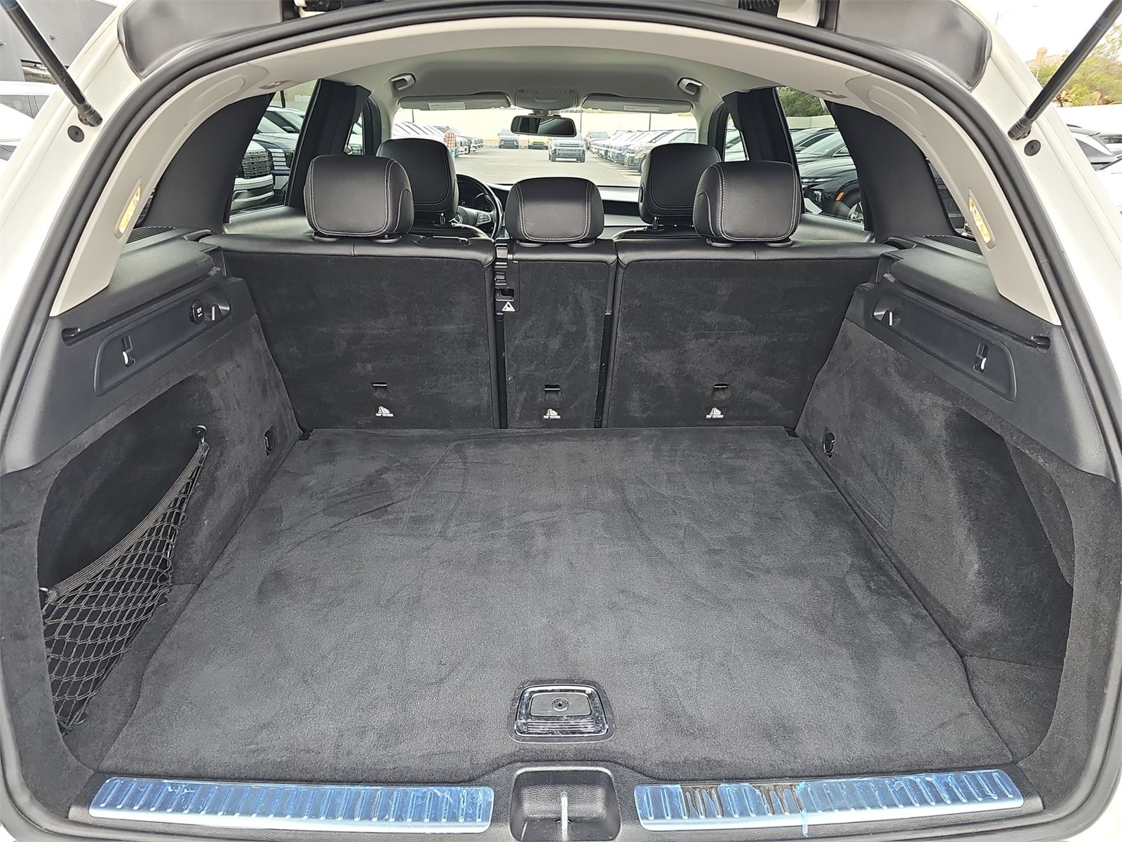 Thumbnail: 2019 Mercedes-Benz GLC - 23