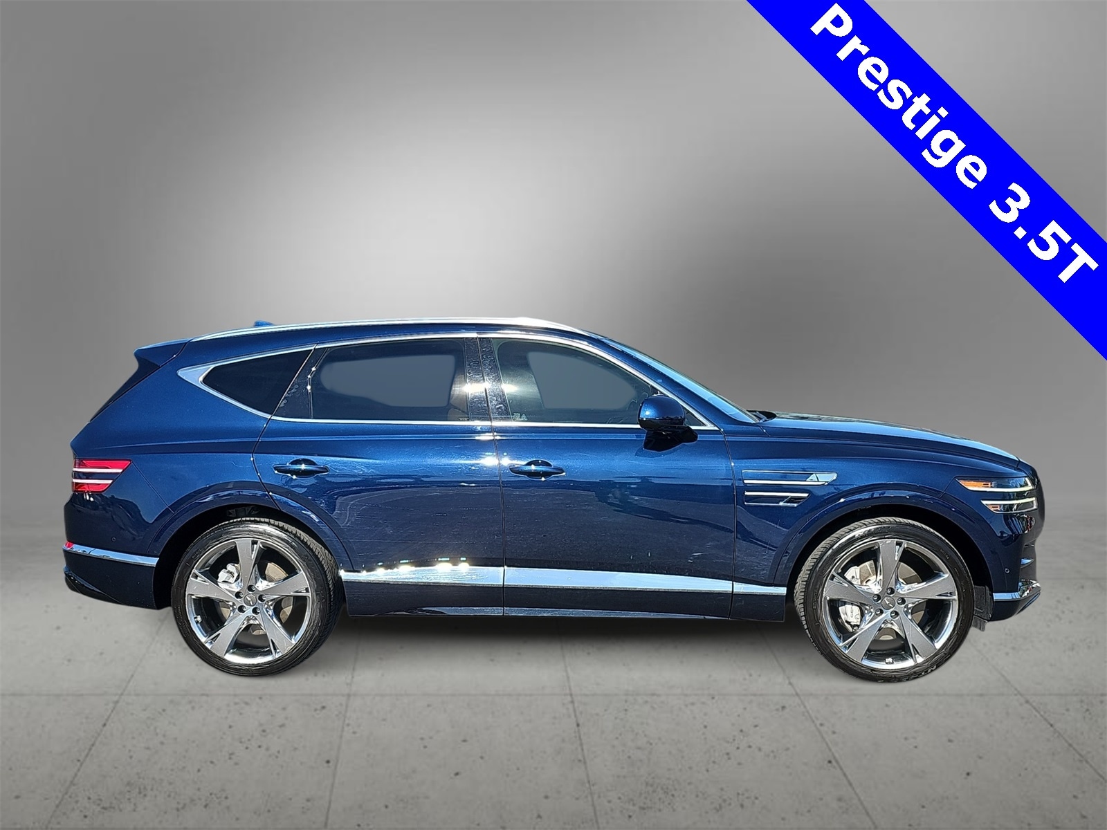 Thumbnail: 2021 Genesis GV80 - 9