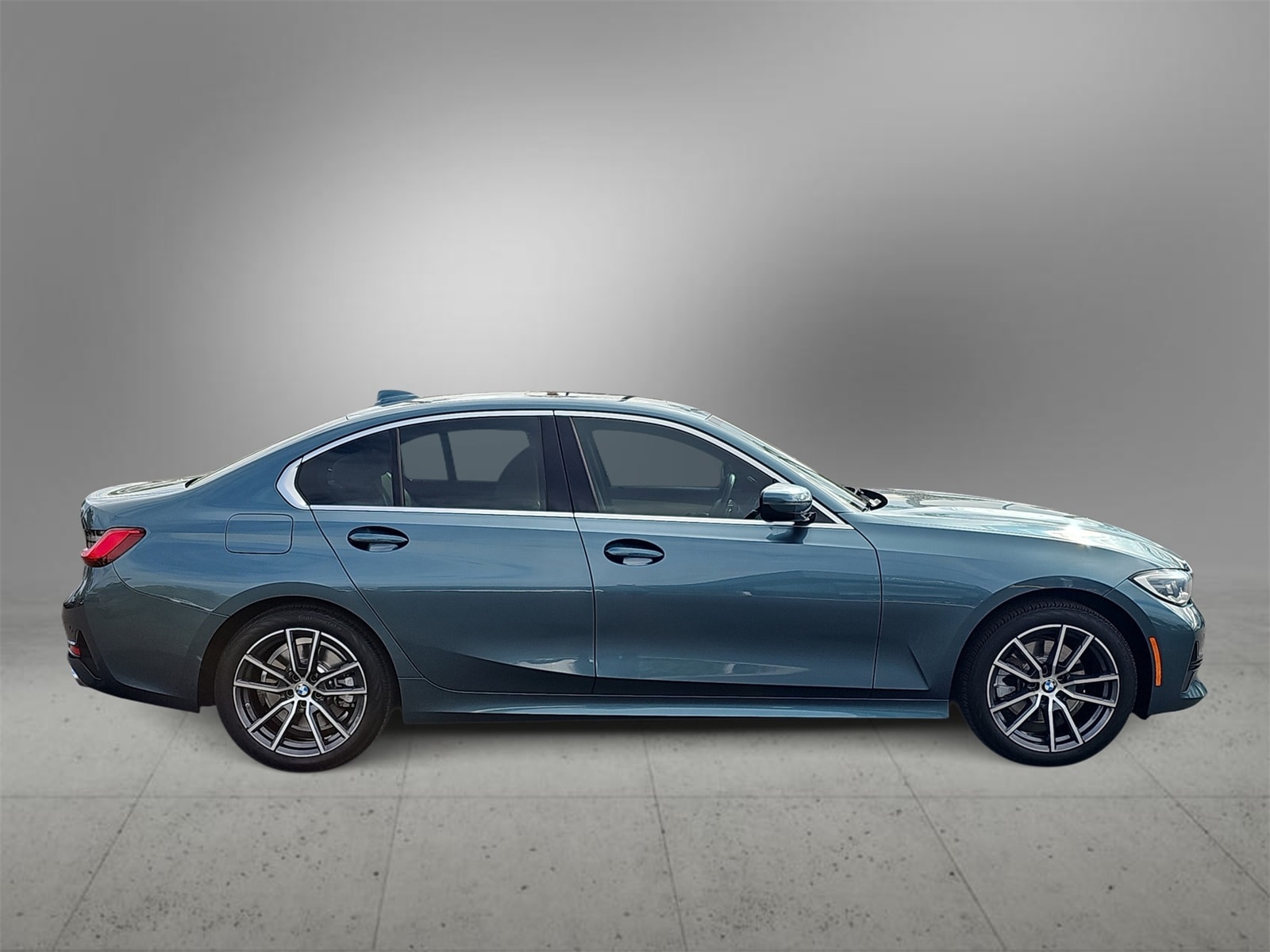 Thumbnail: 2021 BMW 3 Series - 9