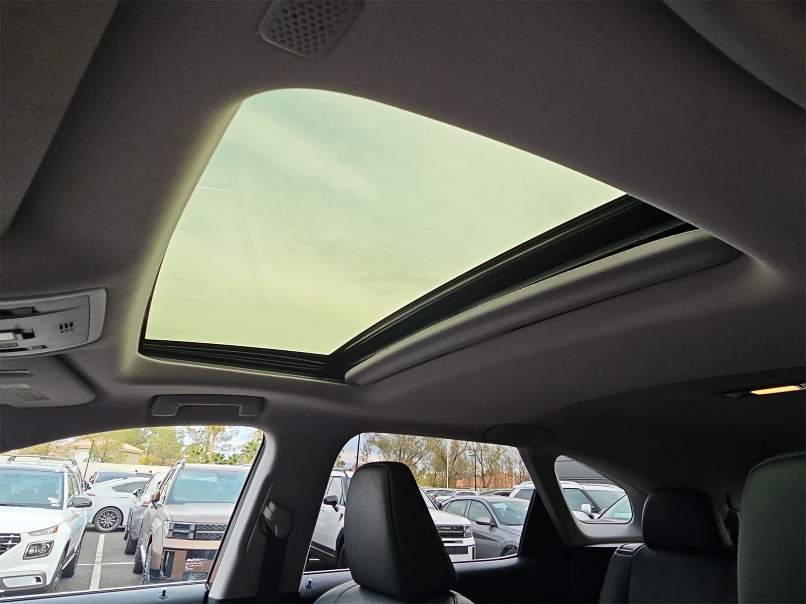 Thumbnail: 2022 Lexus RX - 28