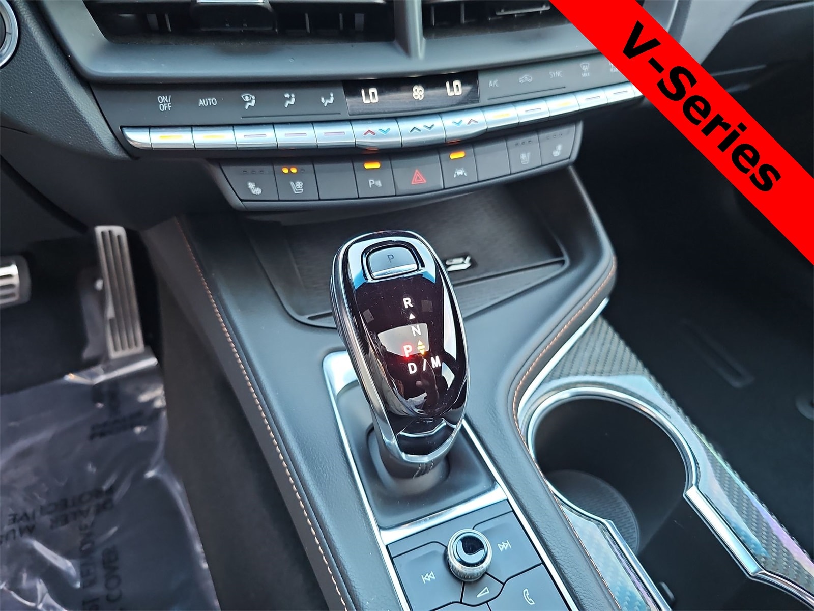 Thumbnail: 2024 Cadillac CT4 - 21