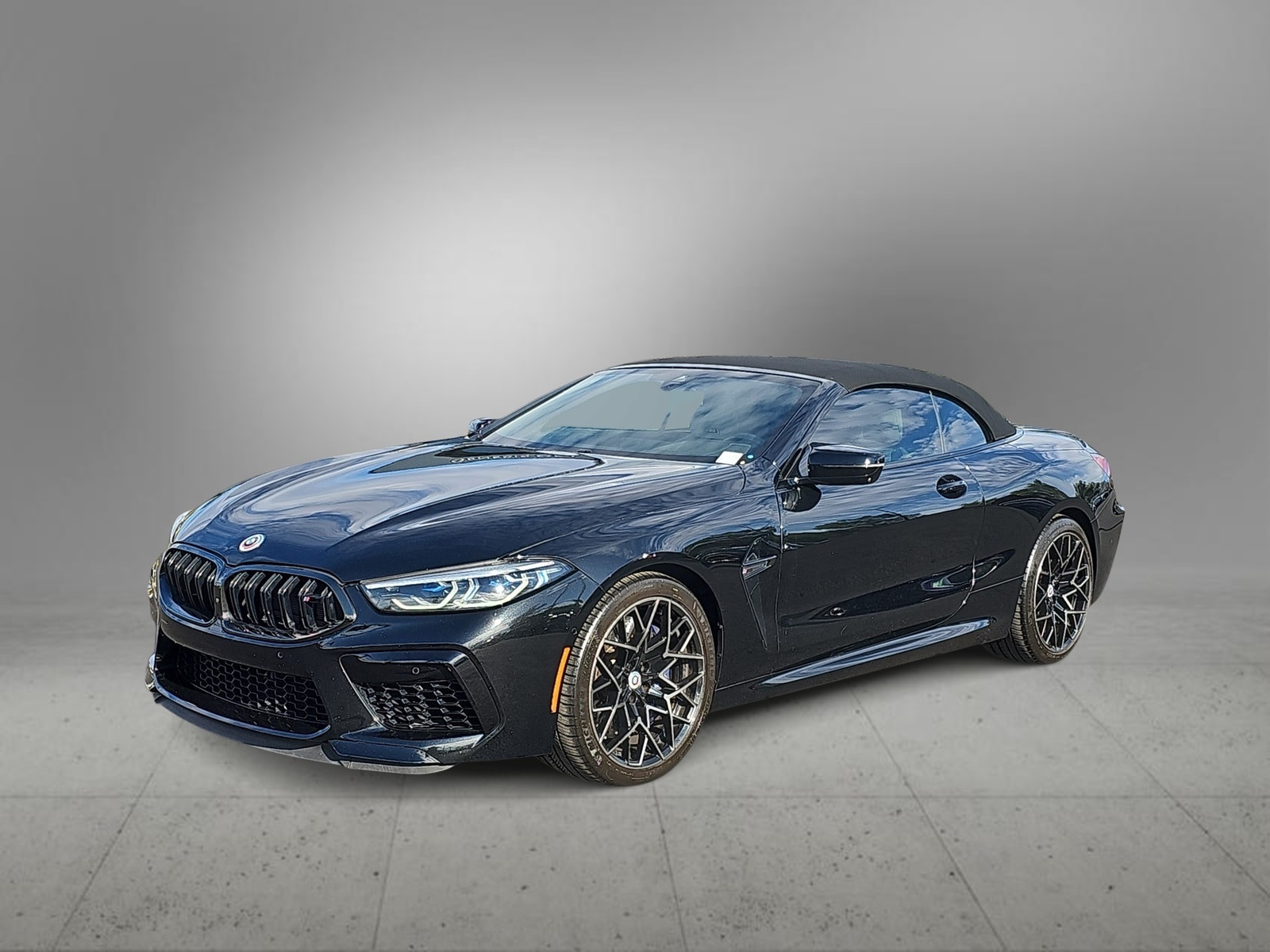 Thumbnail: 2023 BMW M8 - 5