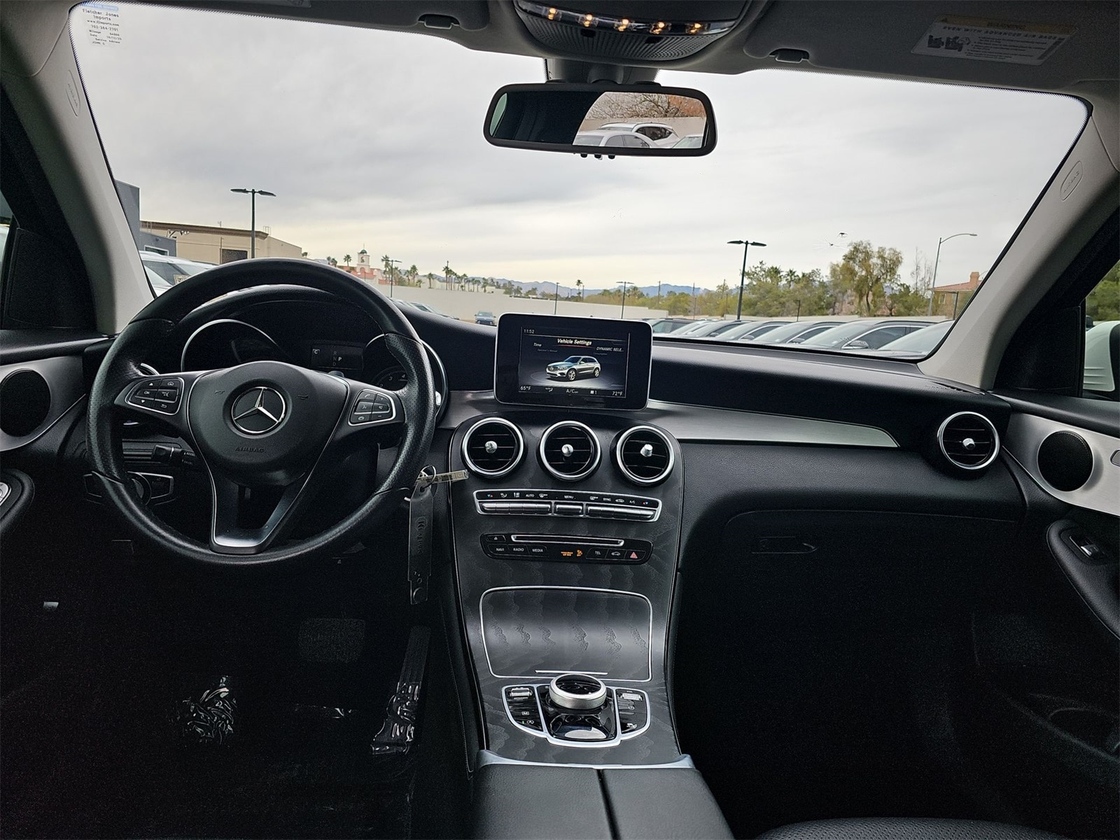 Thumbnail: 2019 Mercedes-Benz GLC - 14