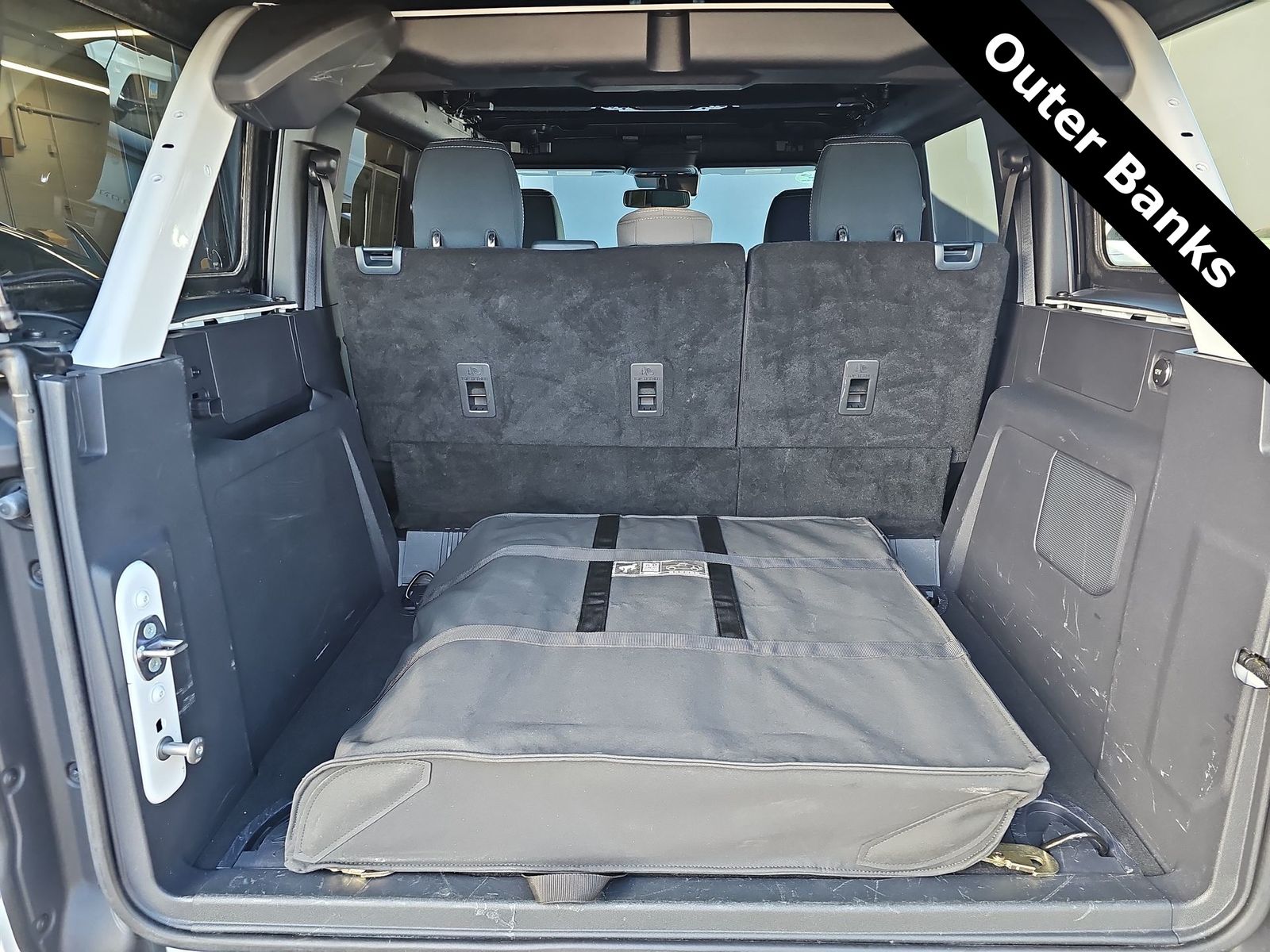 Thumbnail: 2023 Ford Bronco - 23