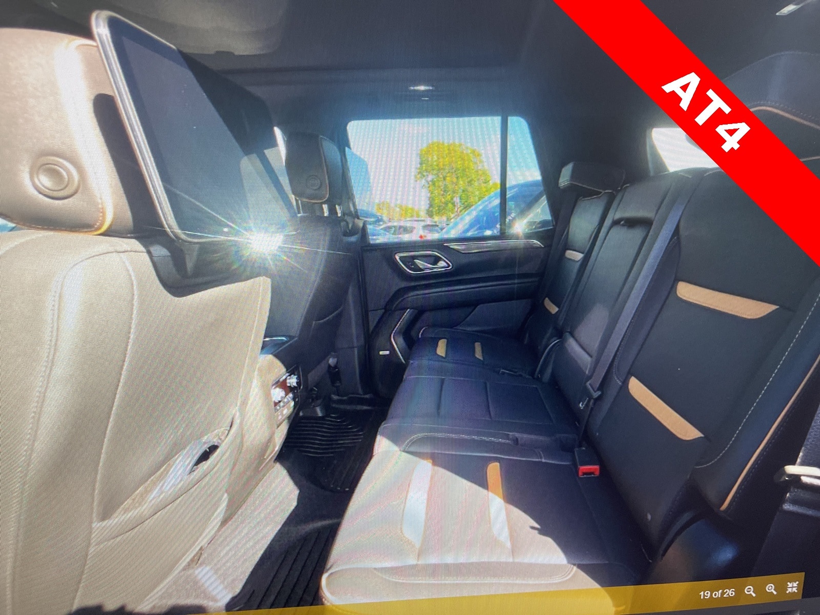 Thumbnail: 2024 GMC Yukon - 12