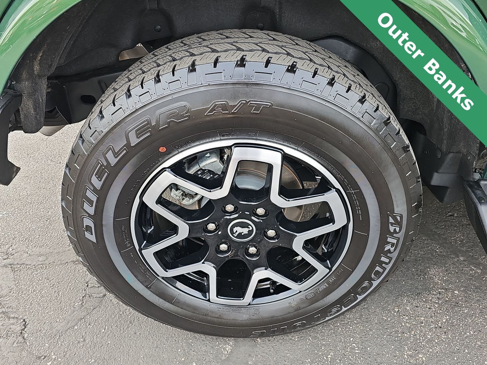 Thumbnail: 2025 Ford Bronco - 12