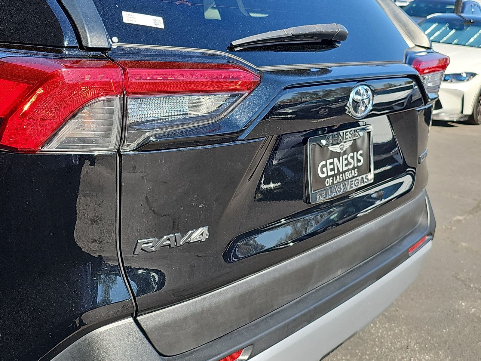 Thumbnail: 2019 Toyota RAV4 - 12