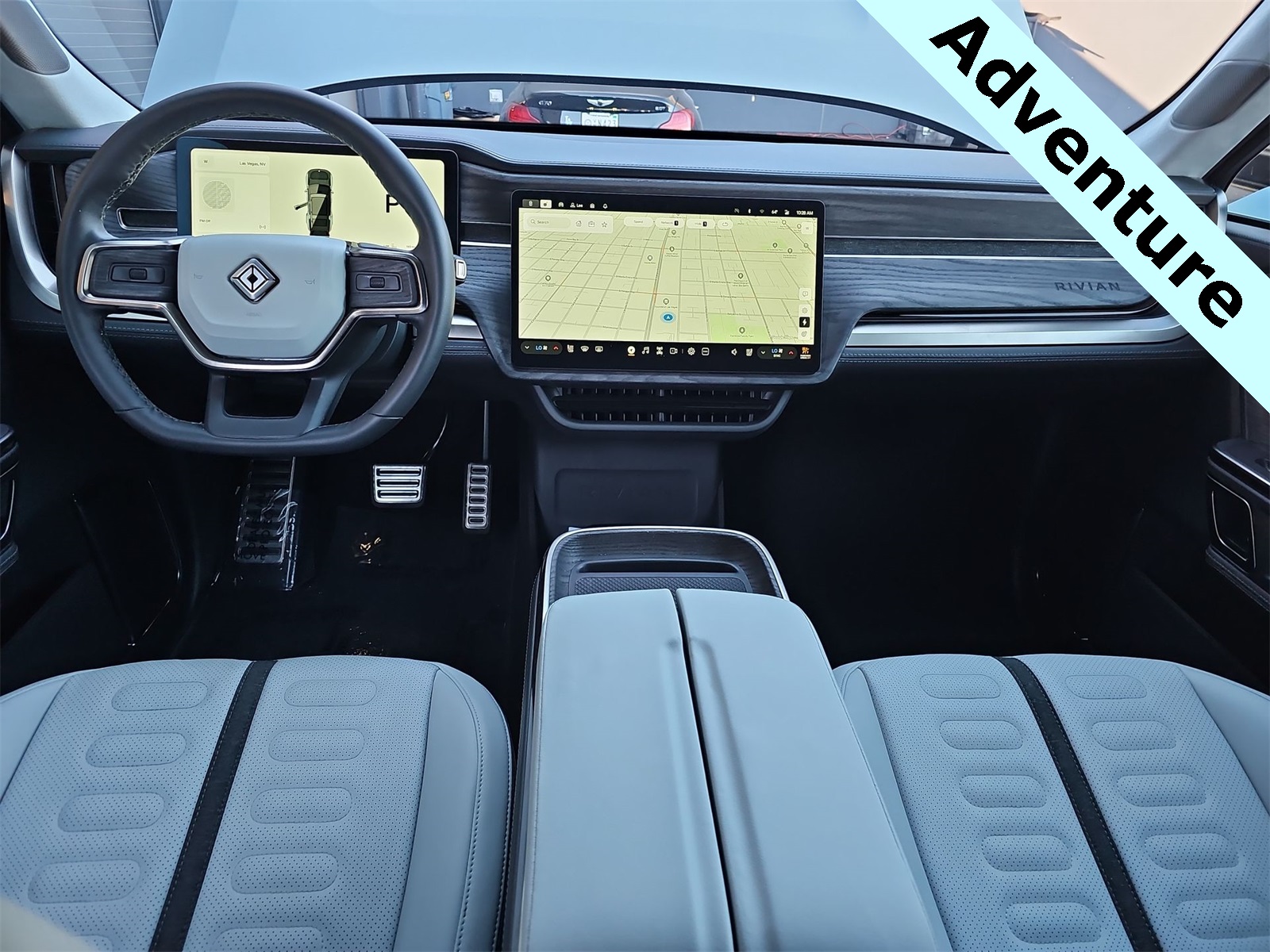 Thumbnail: 2023 Rivian R1S - 14