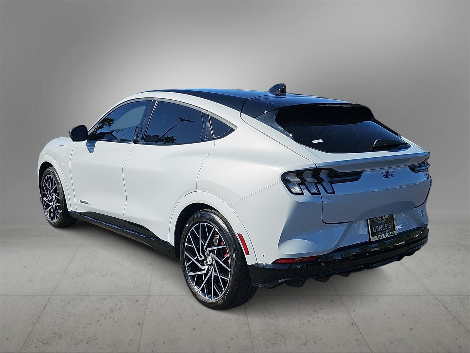 Thumbnail: 2022 Ford Mustang Mach-E - 6