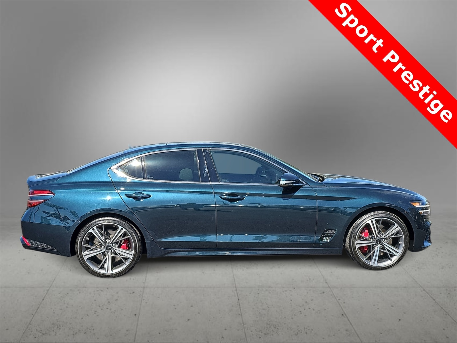 Thumbnail: 2024 Genesis G70 - 9