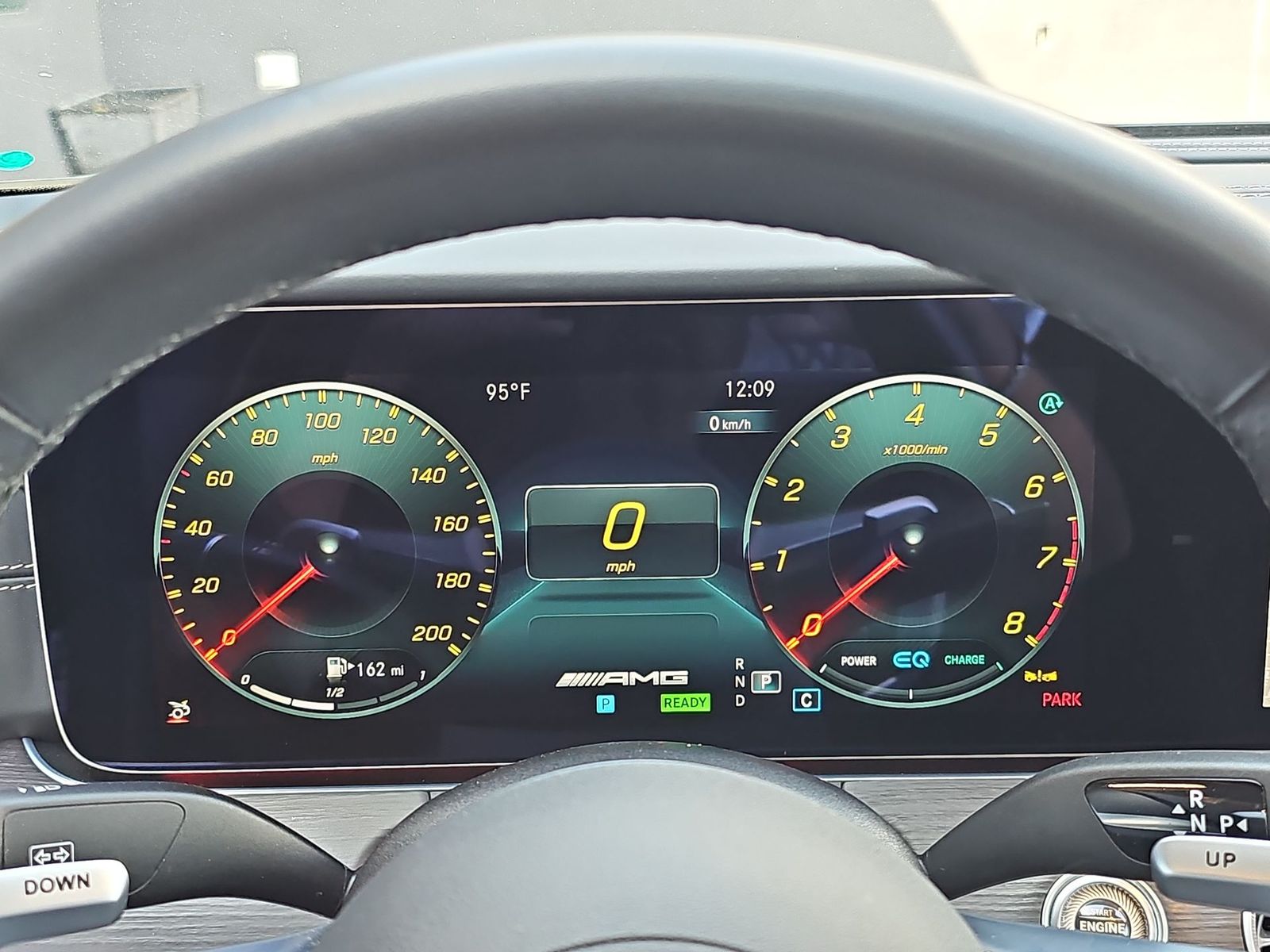 Thumbnail: 2023 Mercedes-Benz AMG GT - 22