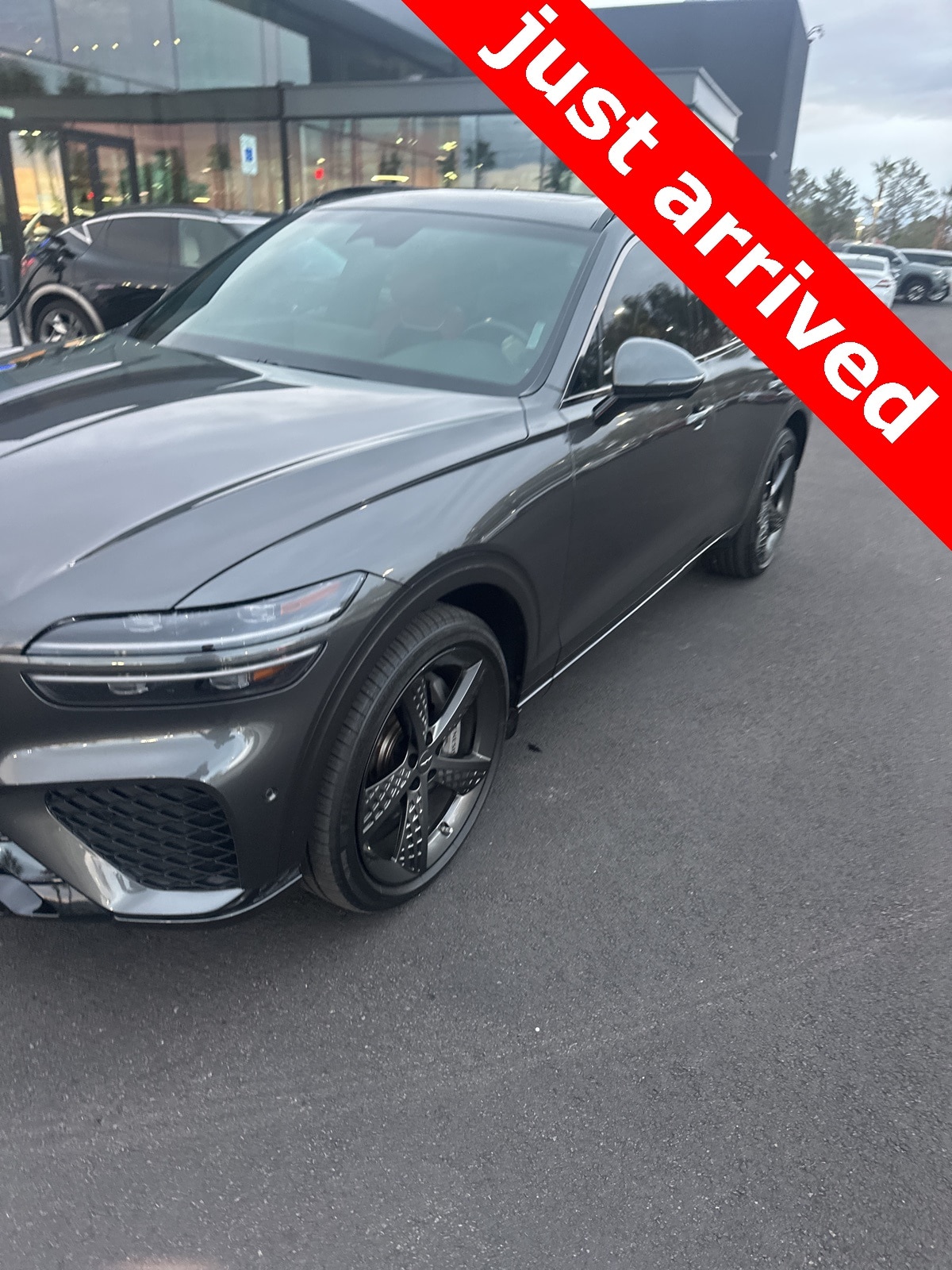 Thumbnail: 2024 Genesis GV70 - 2