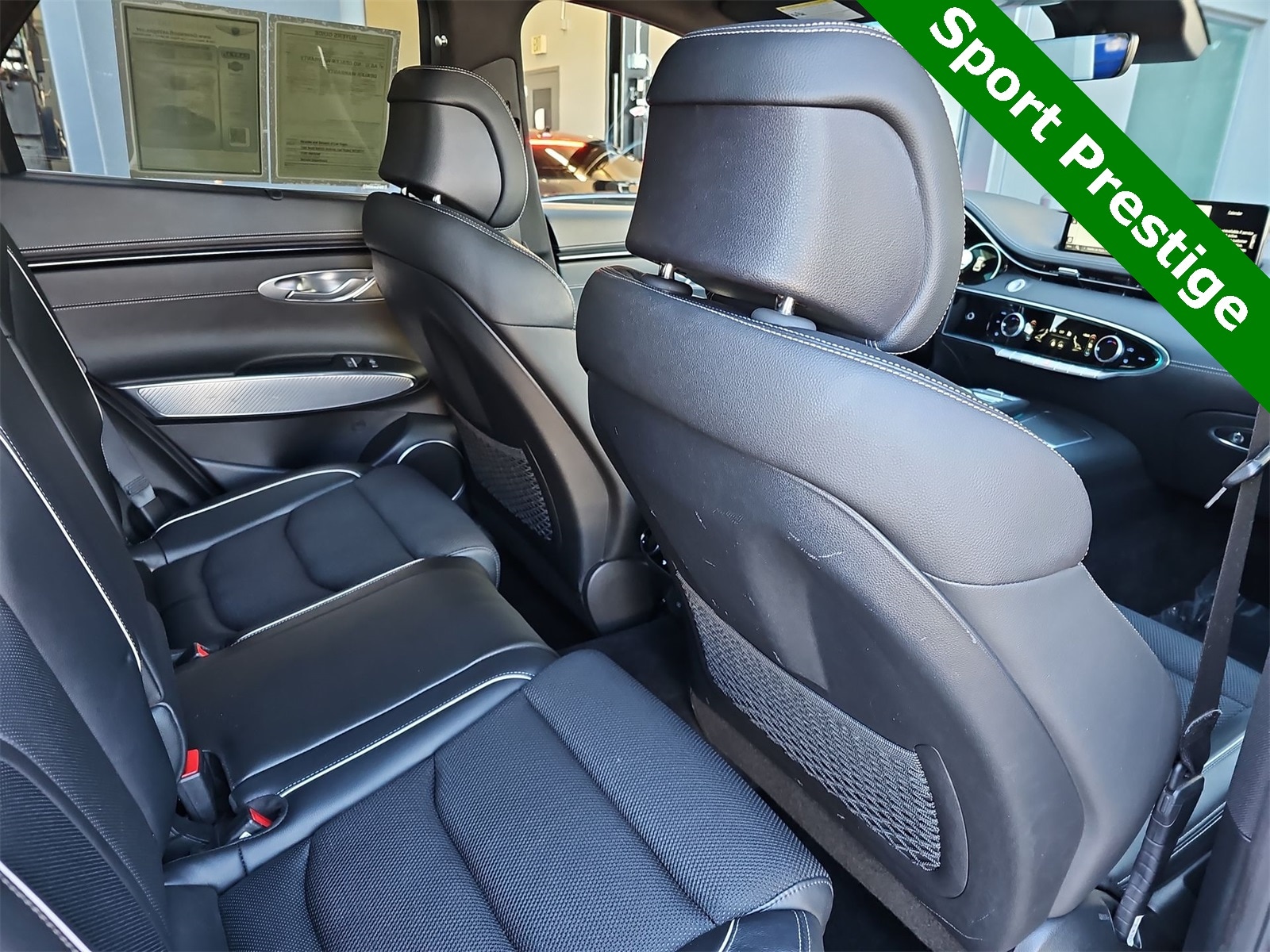 Thumbnail: 2023 Genesis GV70 - 16