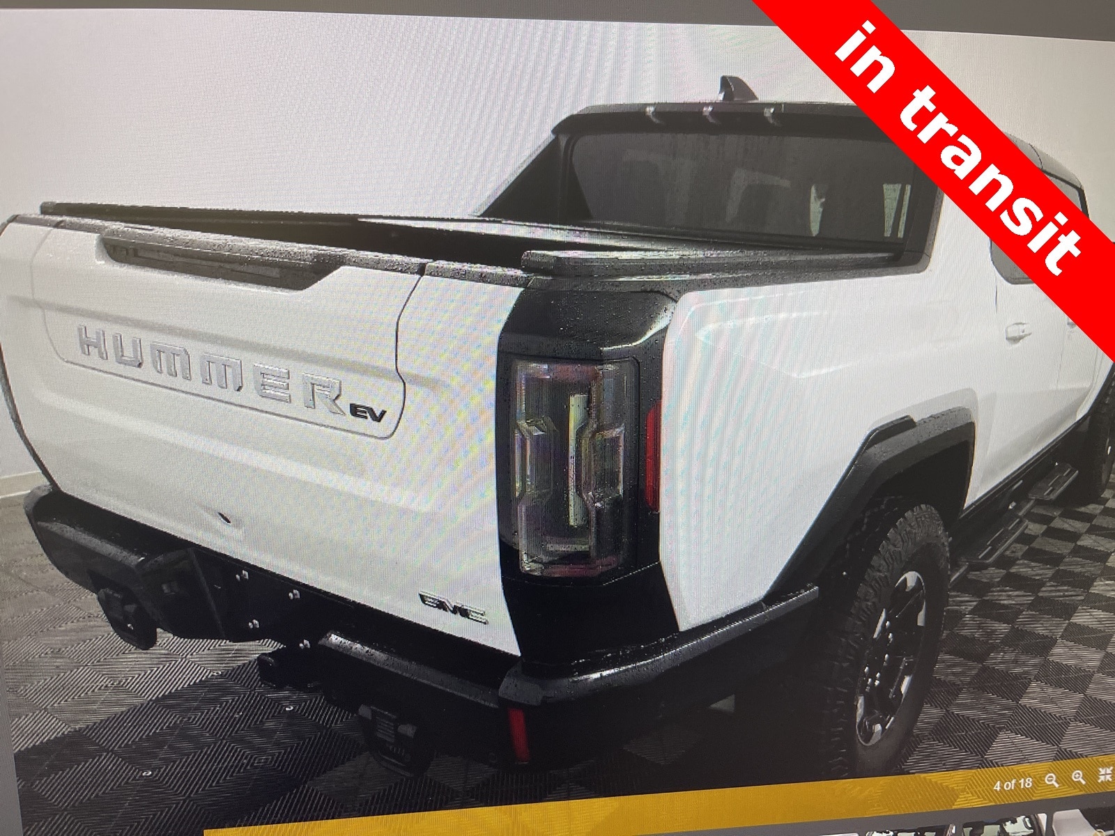 Thumbnail: 2023 GMC Hummer EV - 3