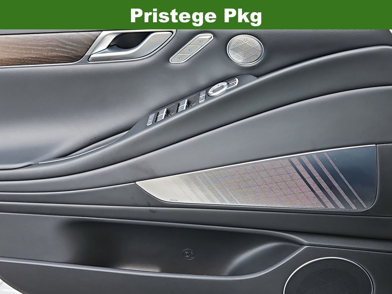 Thumbnail: 2024 Genesis G80 - 29