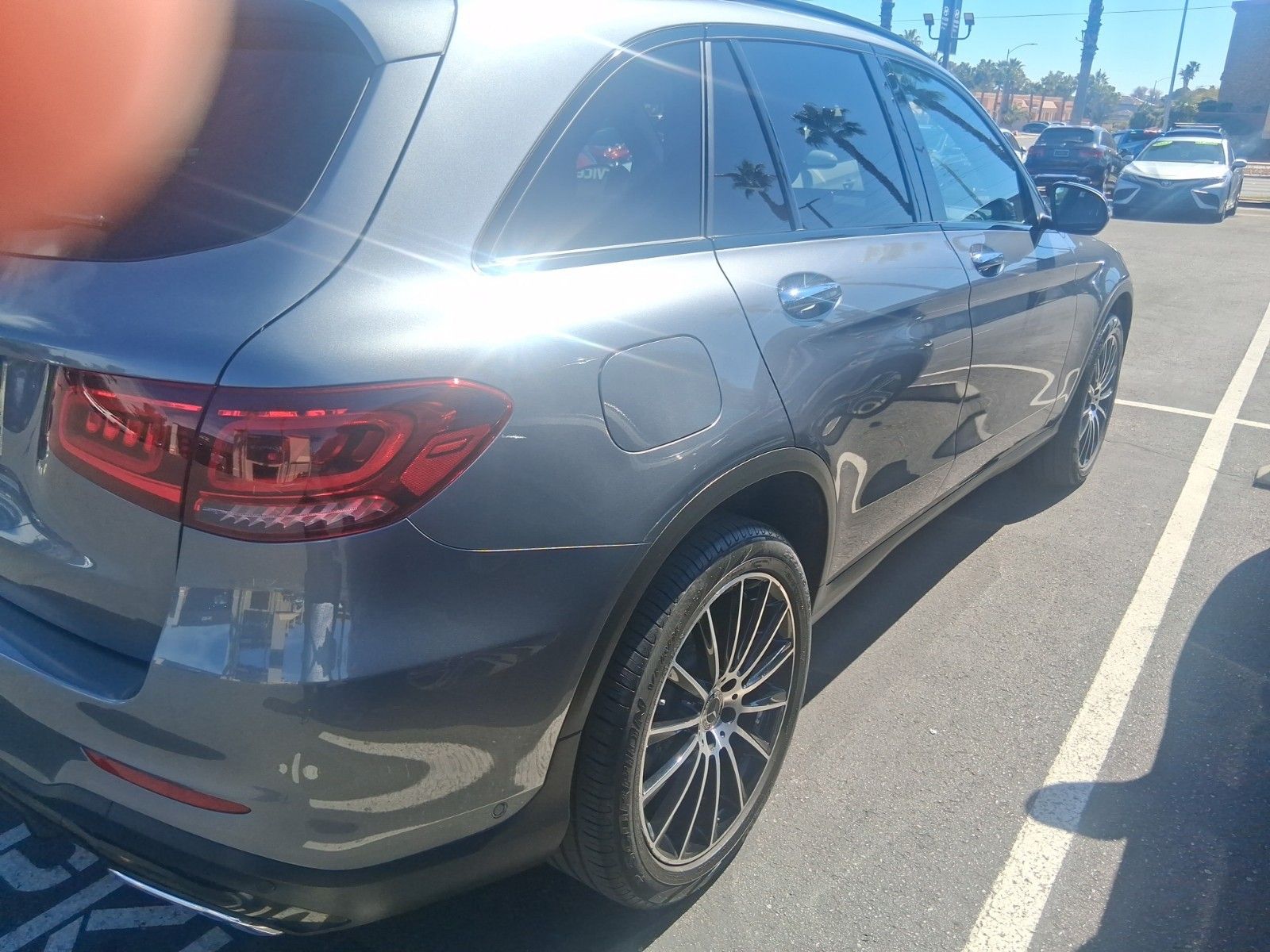 Thumbnail: 2022 Mercedes-Benz GLC - 10
