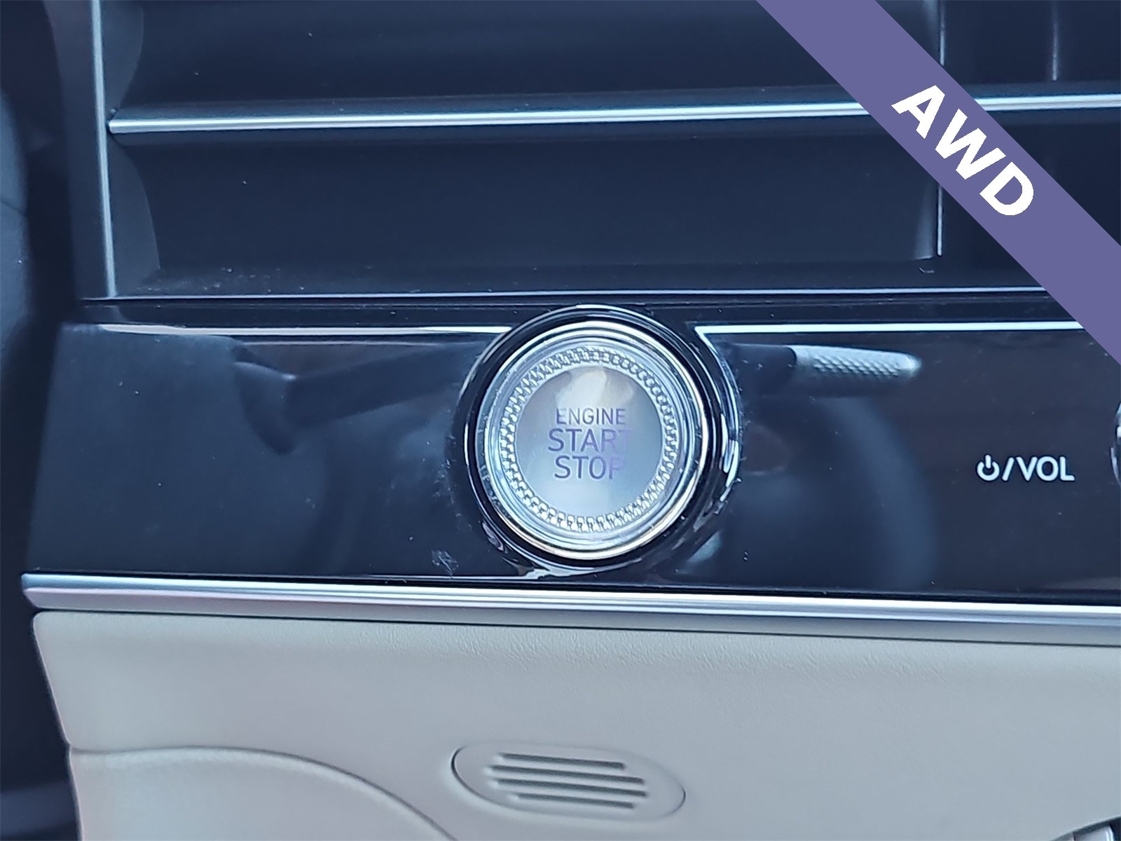 Thumbnail: 2026 Genesis GV70 - 25