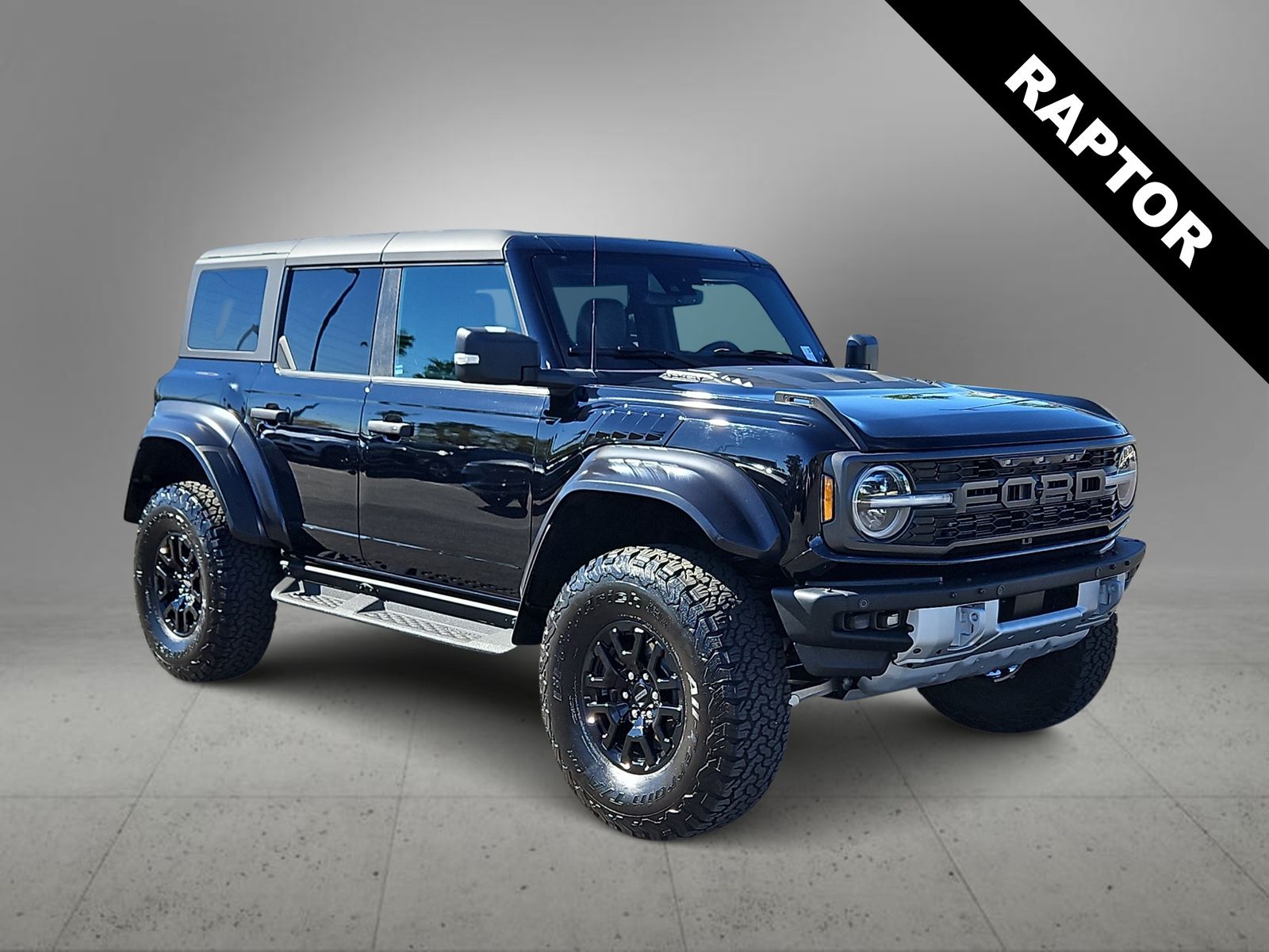 Thumbnail: 2024 Ford Bronco - 2