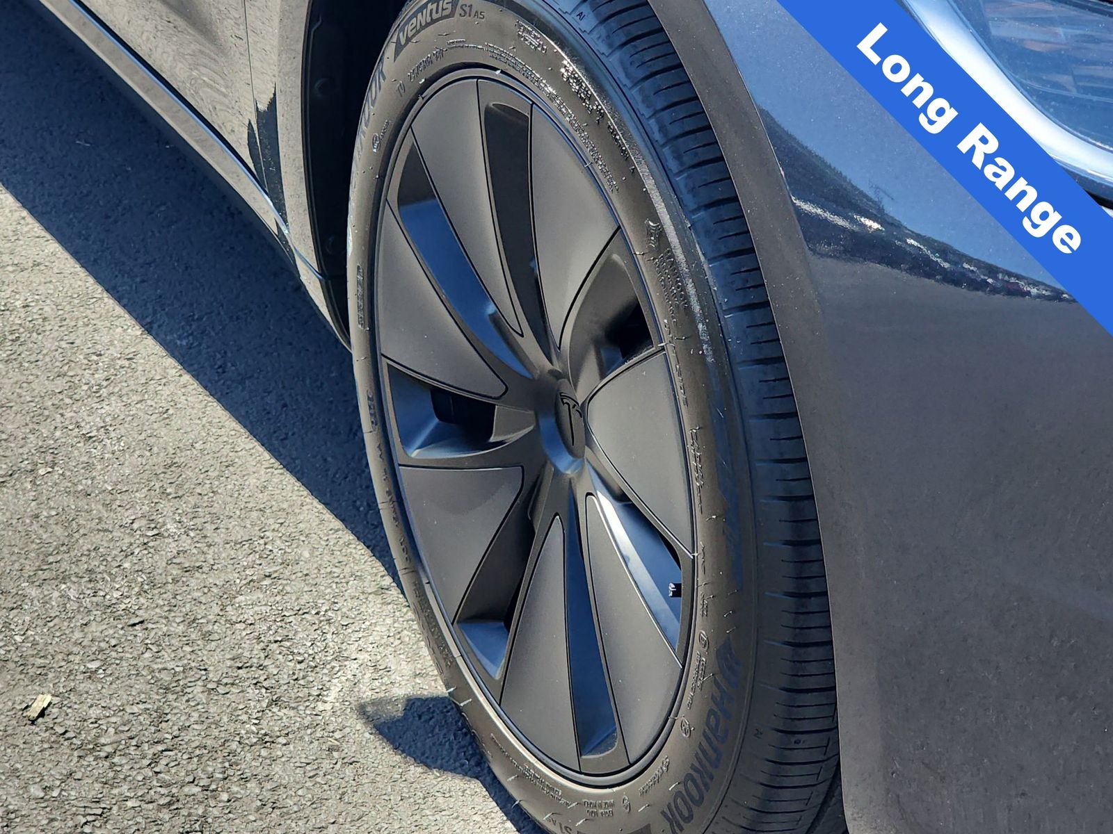 Thumbnail: 2025 Tesla Model 3 - 12