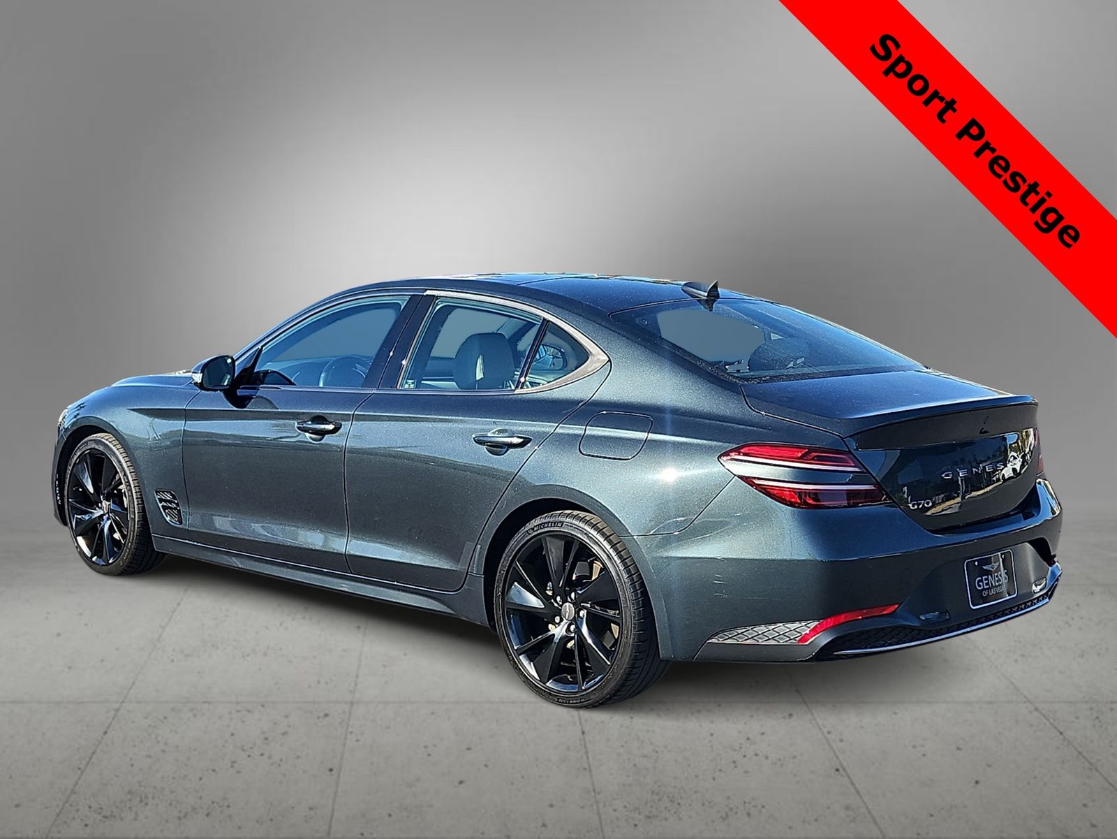 Thumbnail: 2023 Genesis G70 - 6