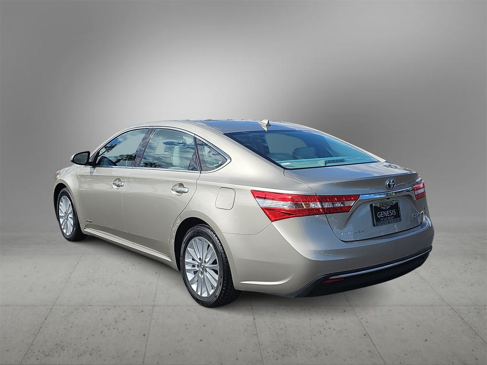 Thumbnail: 2015 Toyota Avalon - 6