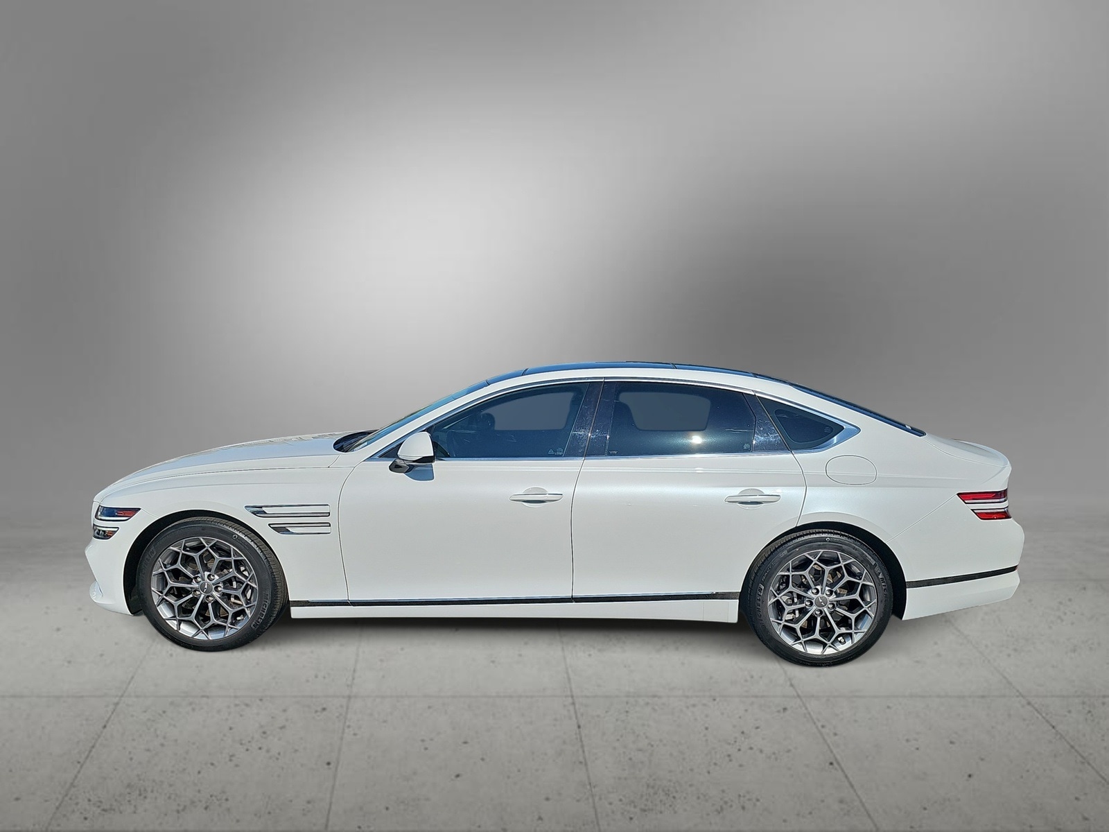 Thumbnail: 2023 Genesis G80 - 6