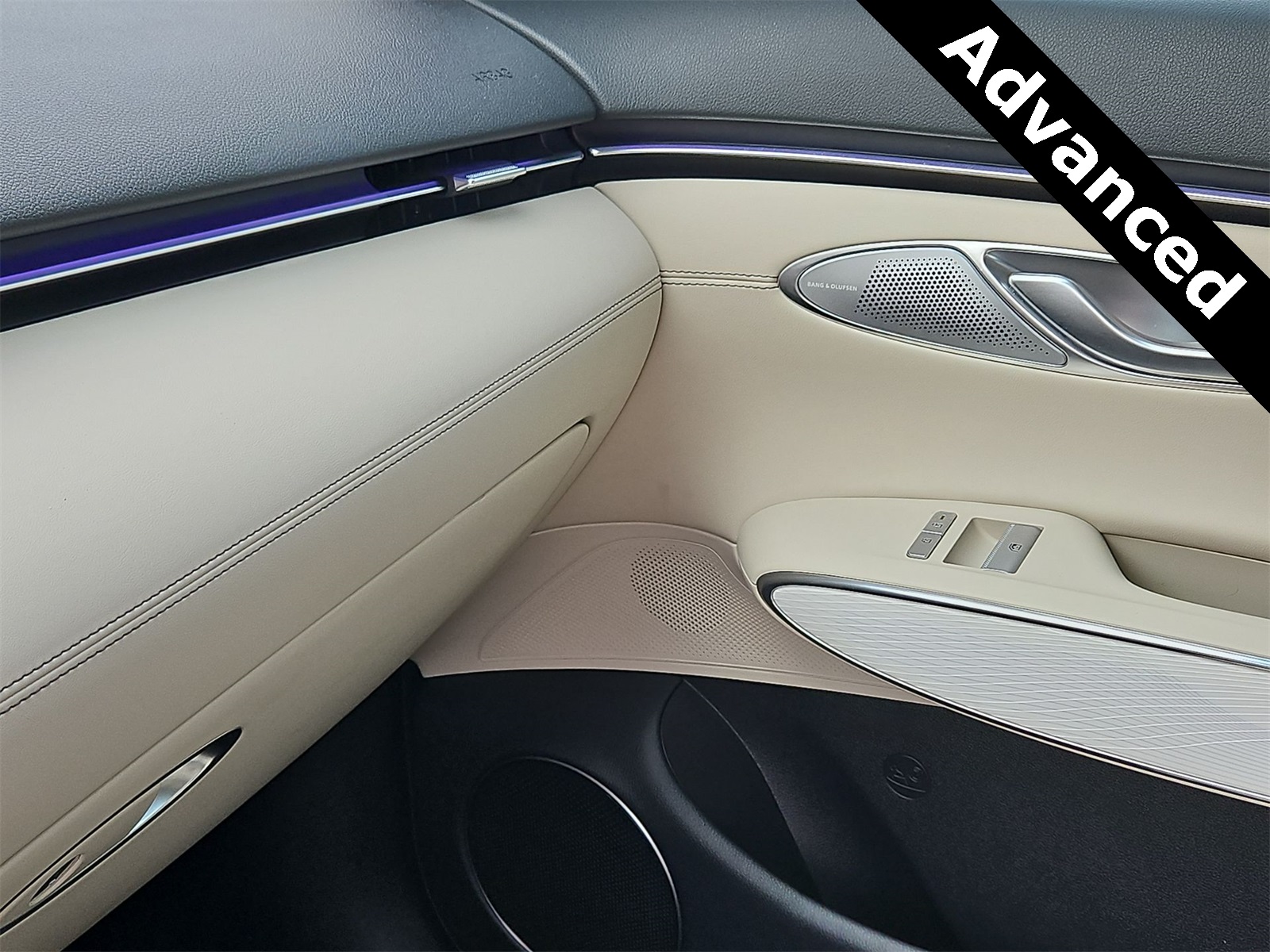 Thumbnail: 2026 Genesis GV70 - 29