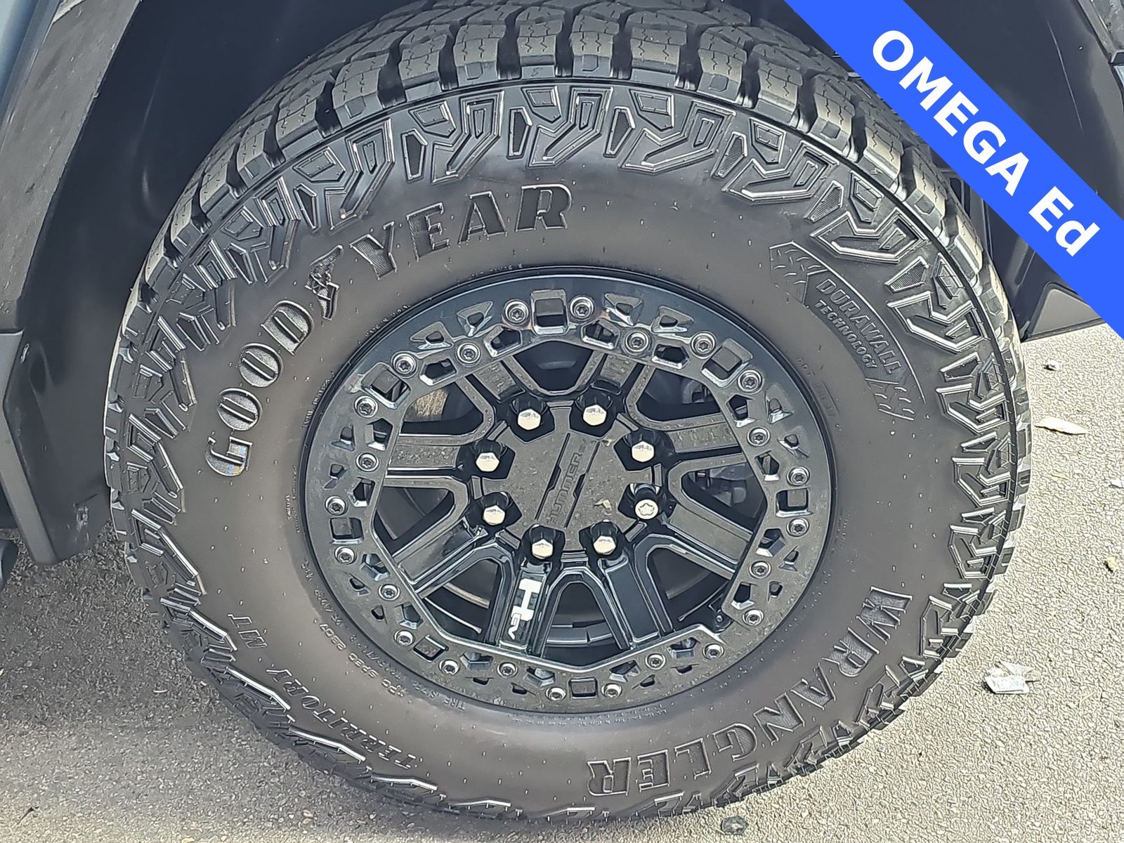 Thumbnail: 2024 GMC Hummer EV - 12