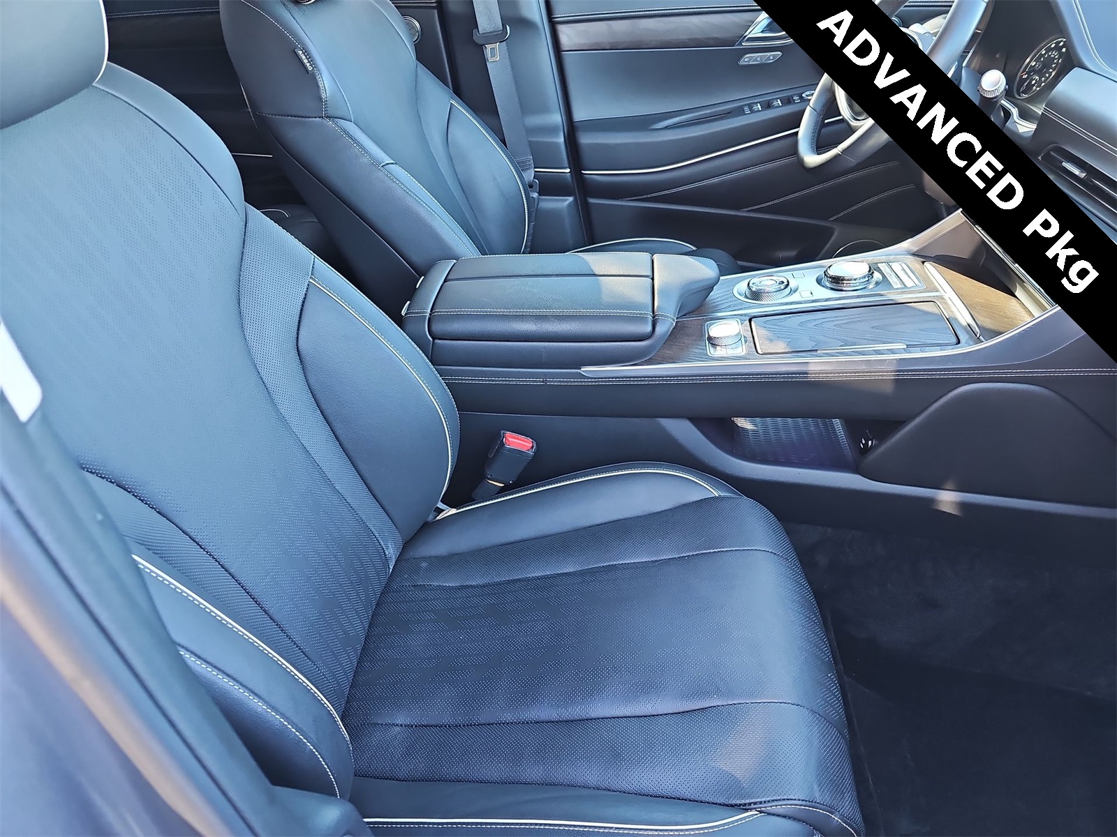 Thumbnail: 2024 Genesis GV80 - 18