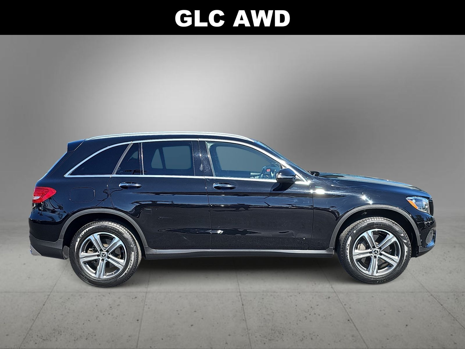 Thumbnail: 2017 Mercedes-Benz GLC - 9