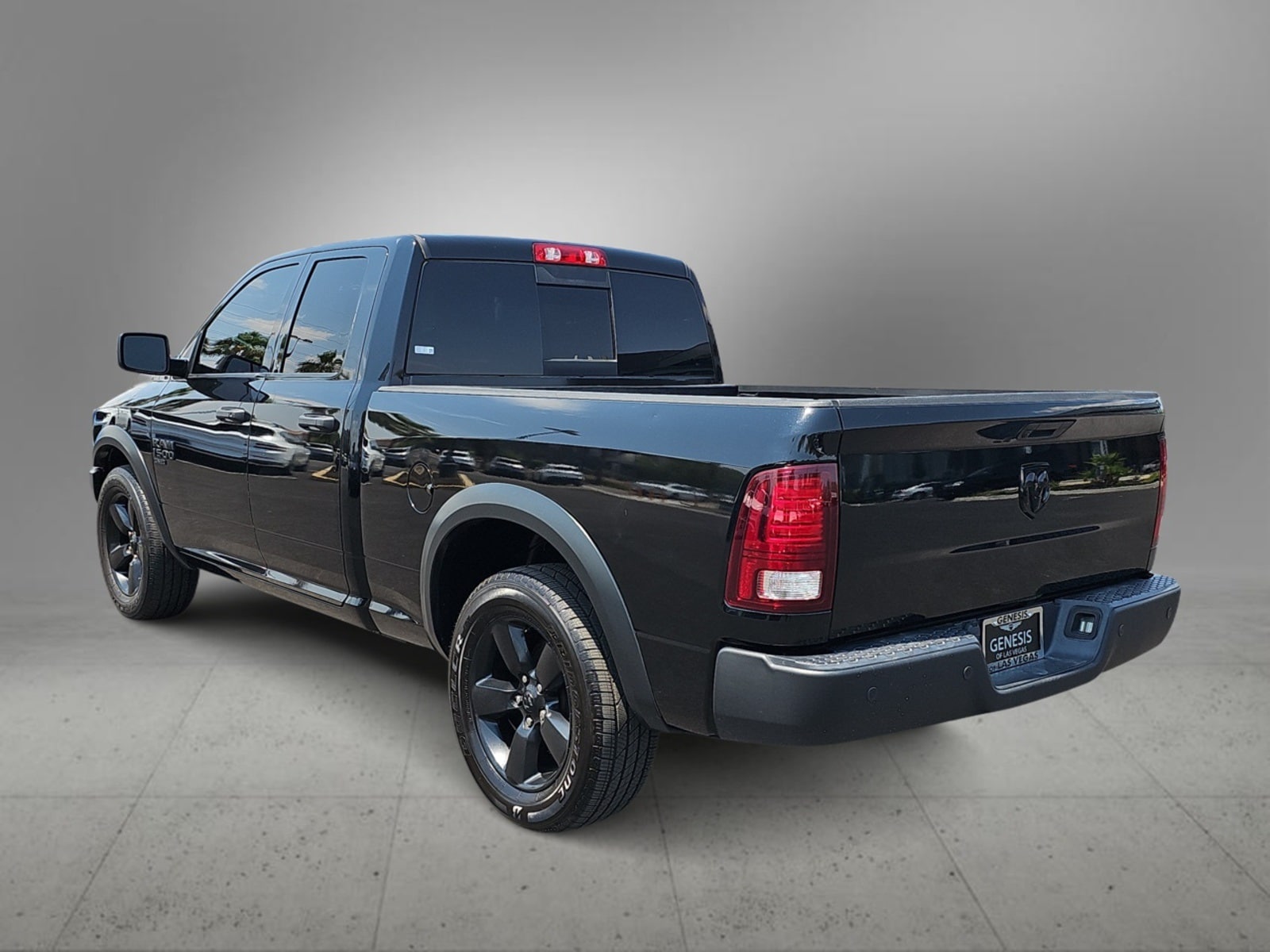 Thumbnail: 2020 RAM 1500 Classic - 7