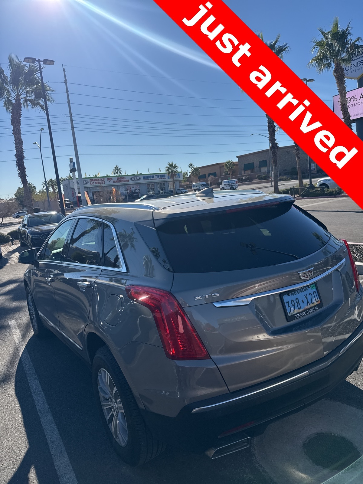 Thumbnail: 2019 Cadillac XT5 - 6